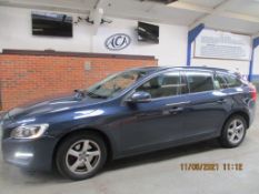 64 14 Volvo V60 Business Edition D4