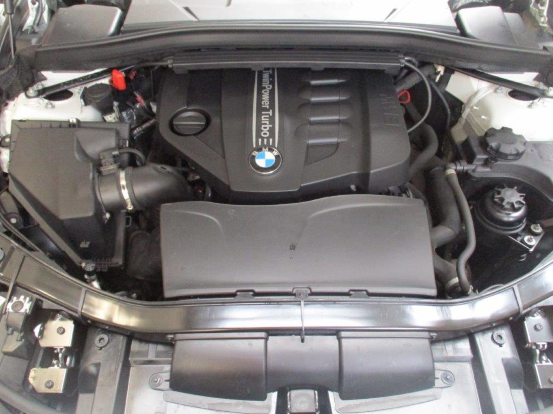 14 14 BMW X1 XDrive 18D XLine Auto - Image 11 of 29