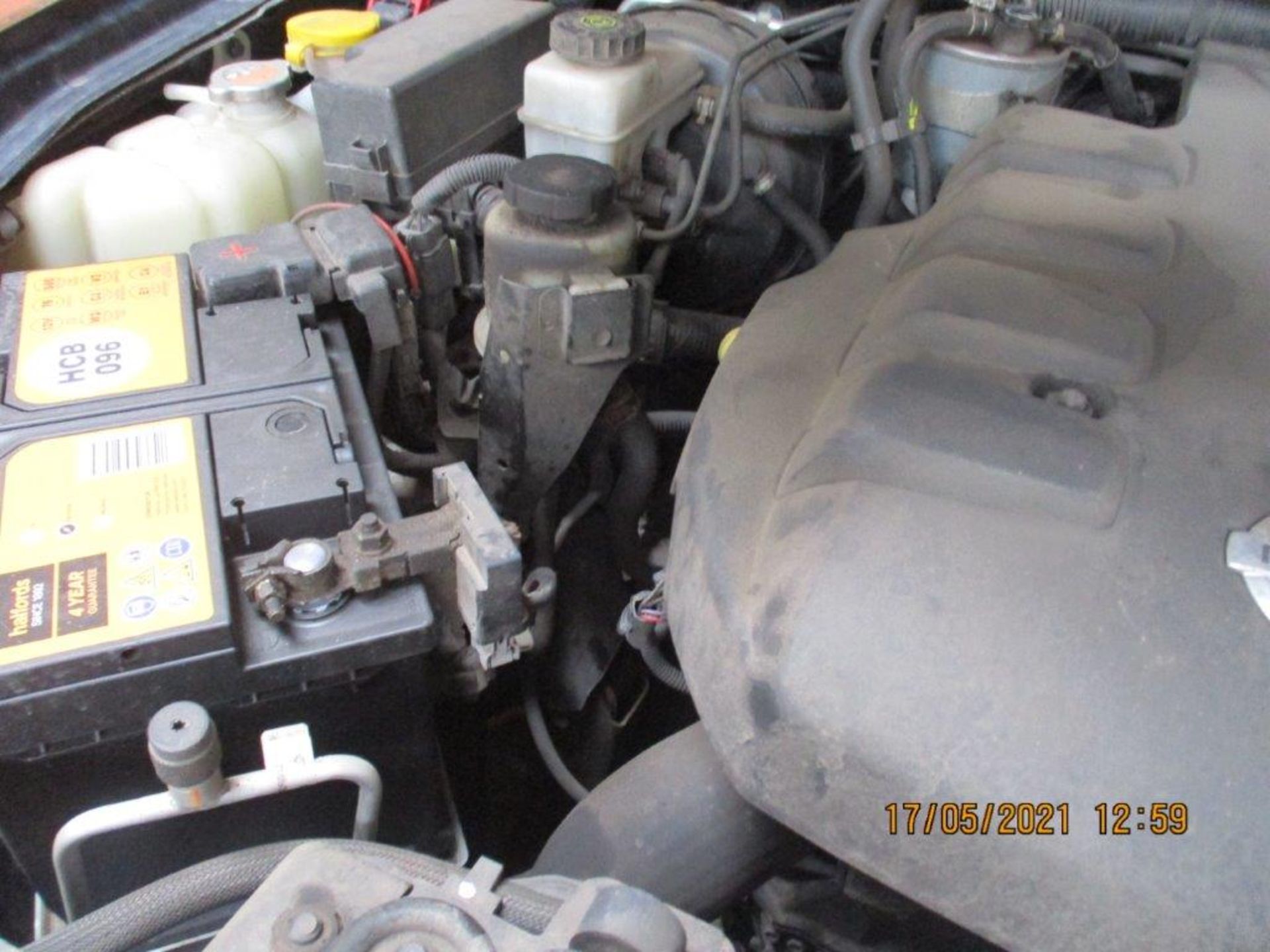 62 12 Nissan Navara Platinum DCI - Image 7 of 25