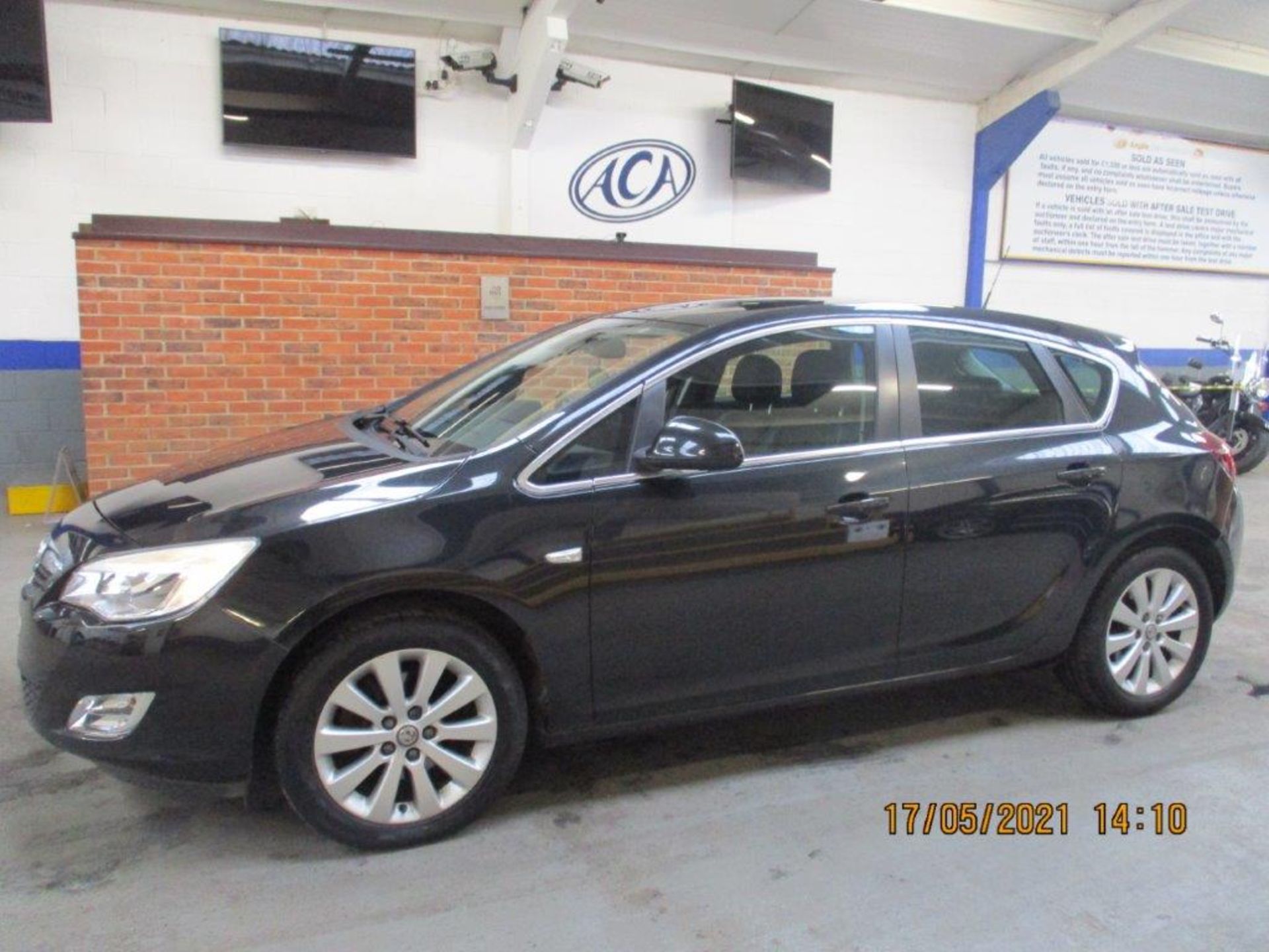 61 11 Vauxhall Astra Elite CDTI