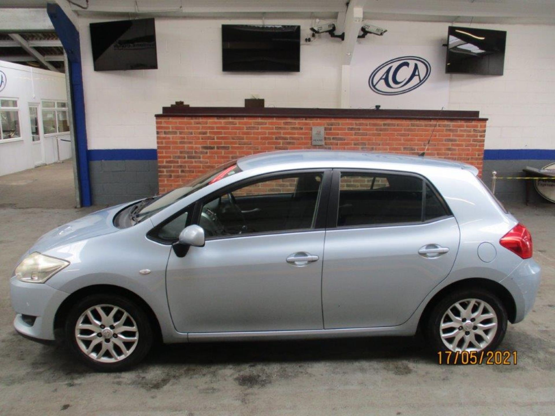 07 07 Toyota Auris T3 VVT-I - Image 2 of 20