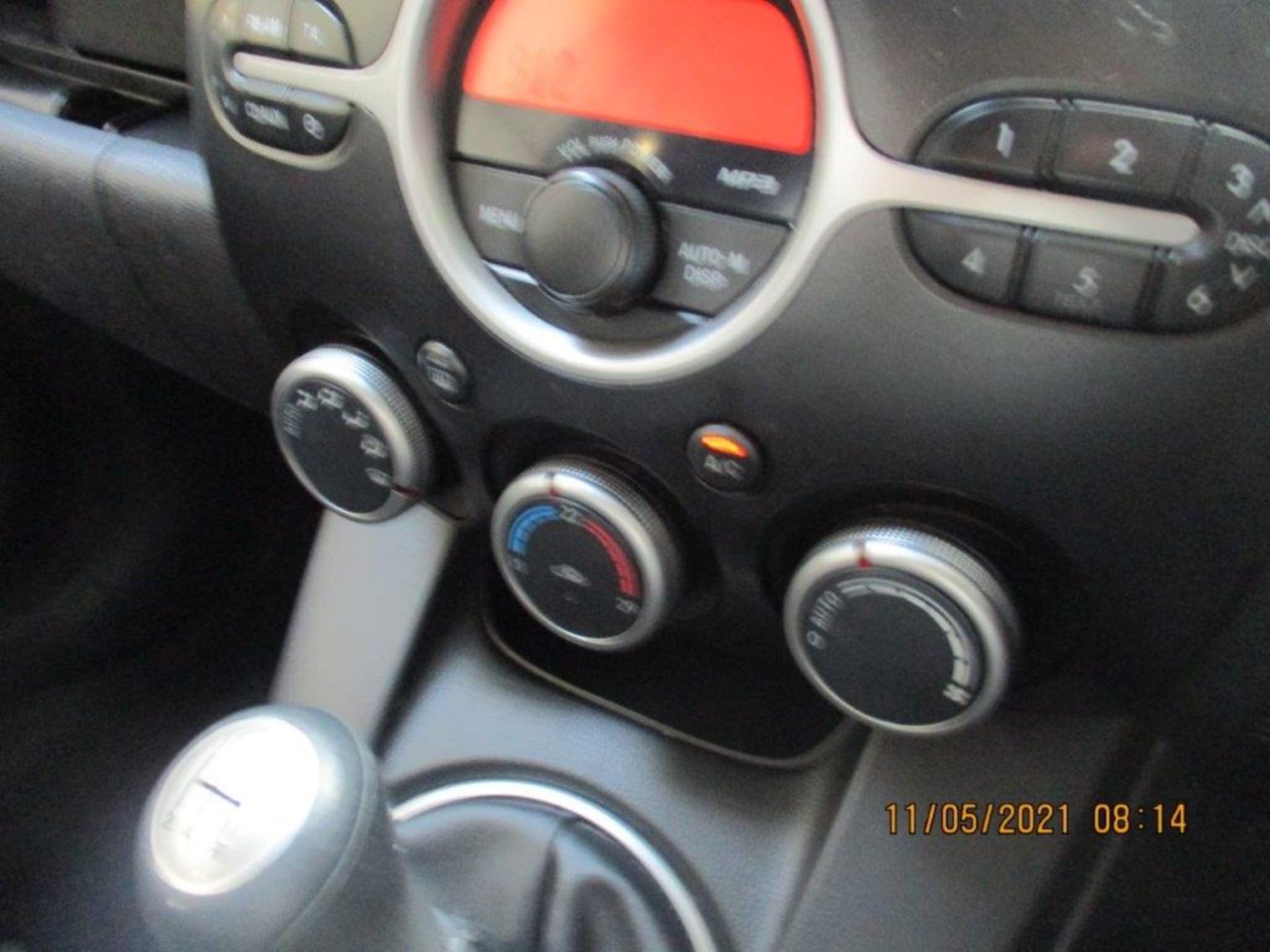 59 09 Mazda 2 Sport - Image 6 of 24