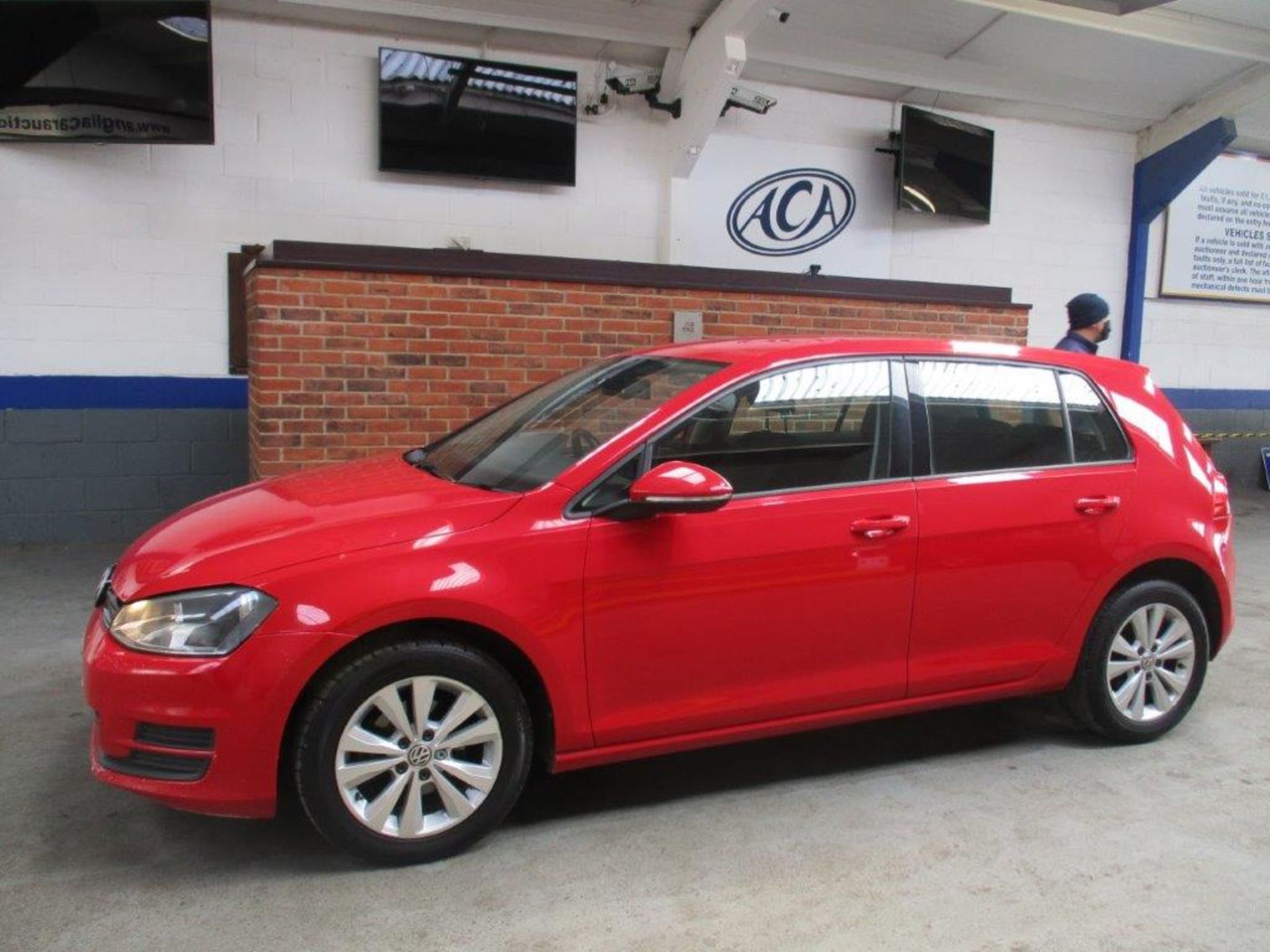 14 14 VW Golf SE Bluemotion Tech TDI