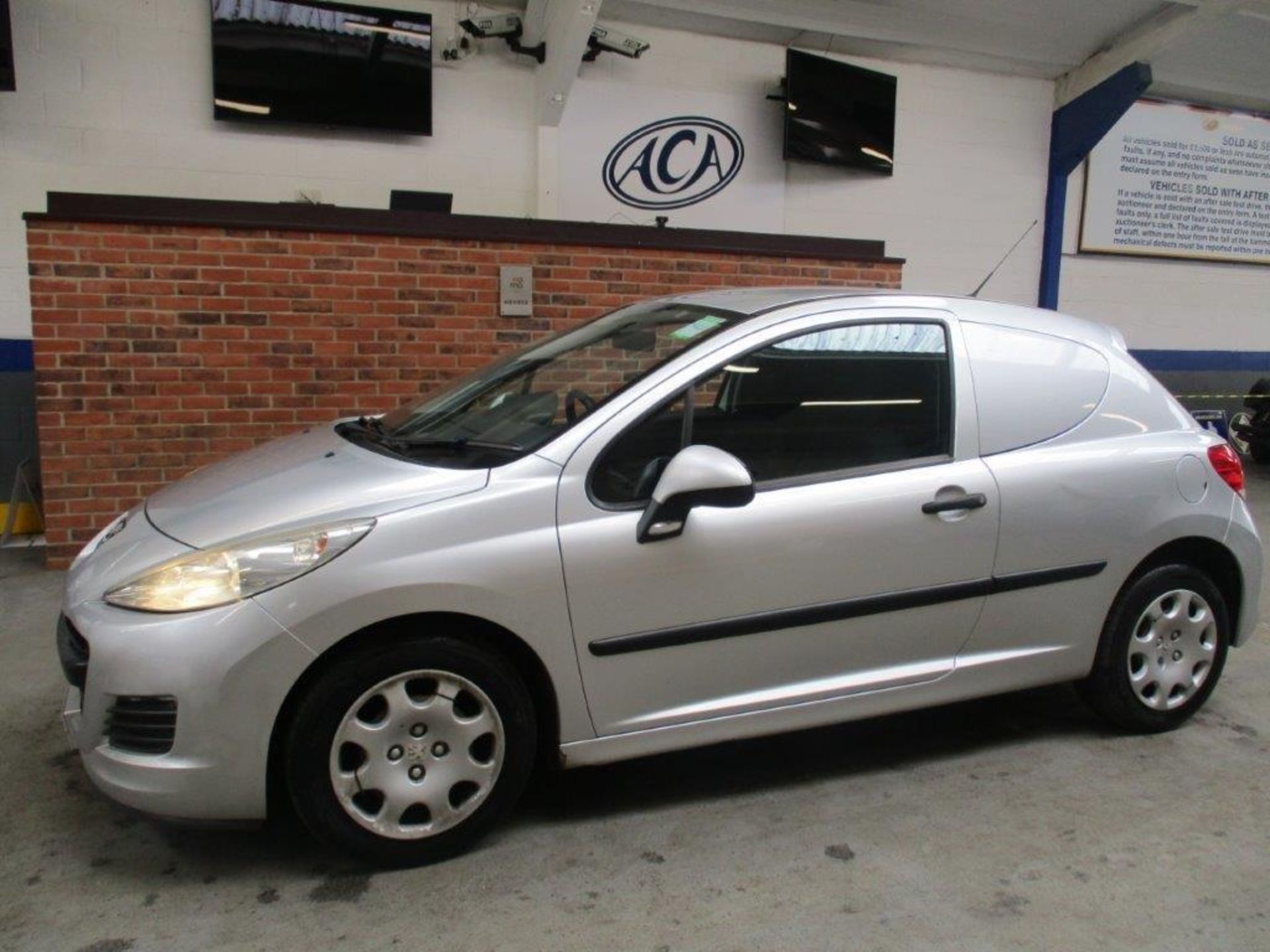 09 09 Peugeot 207 DT 8V Van