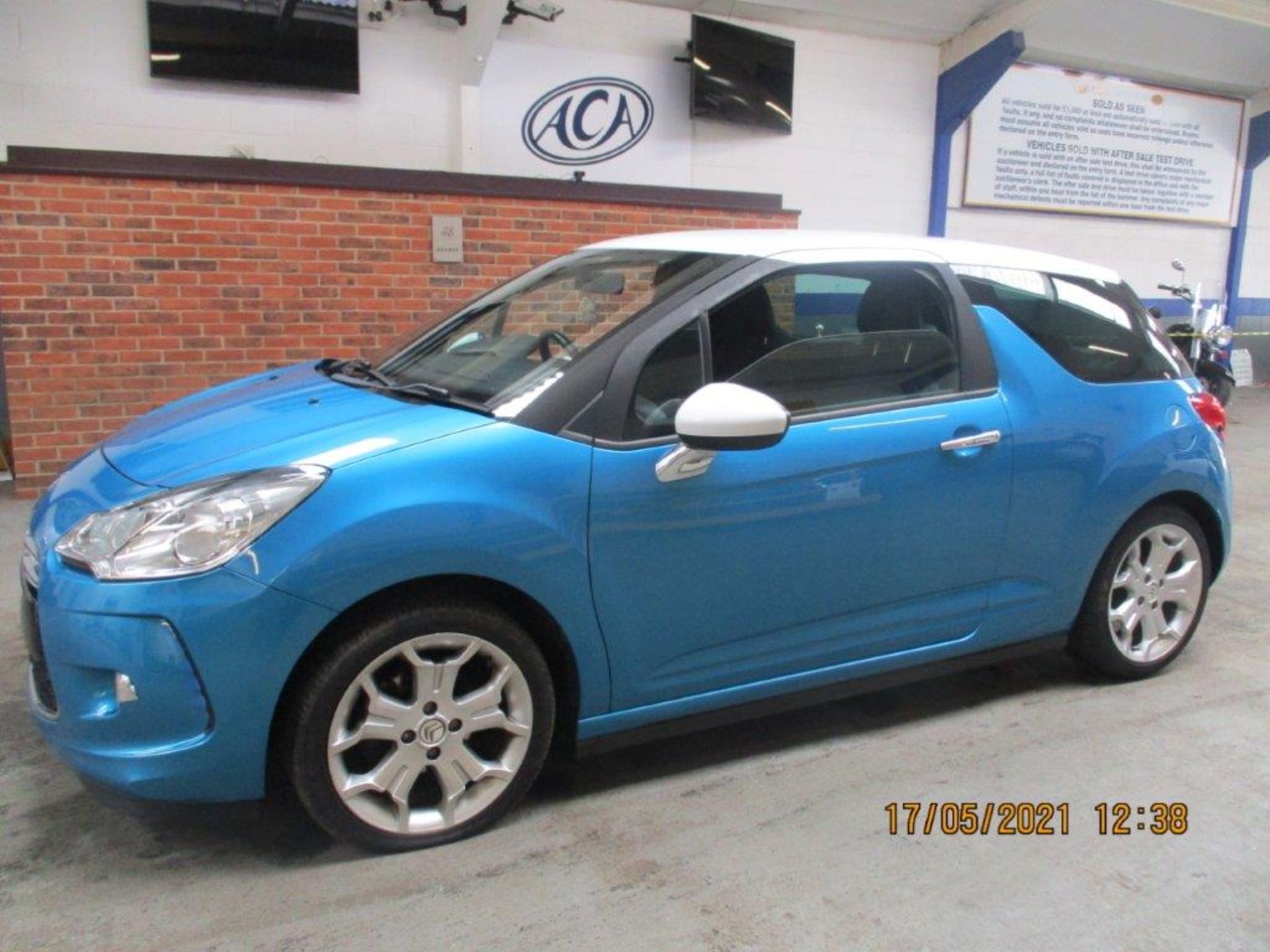 11 11 Citroen DS3 D Style HDI 90