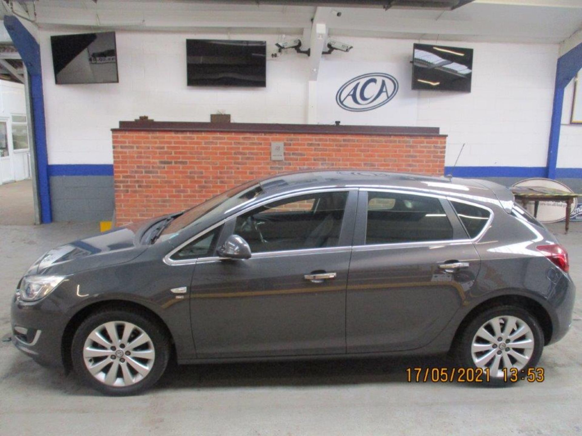 62 13 Vauxhall Astra SE - Image 3 of 17