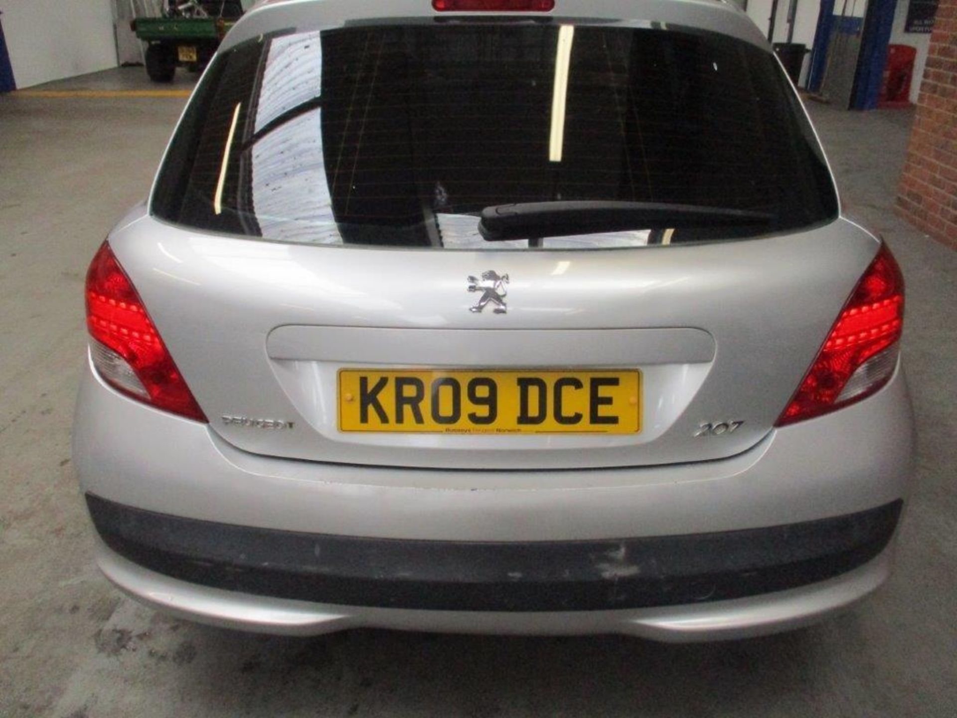 09 09 Peugeot 207 DT 8V Van - Image 4 of 28