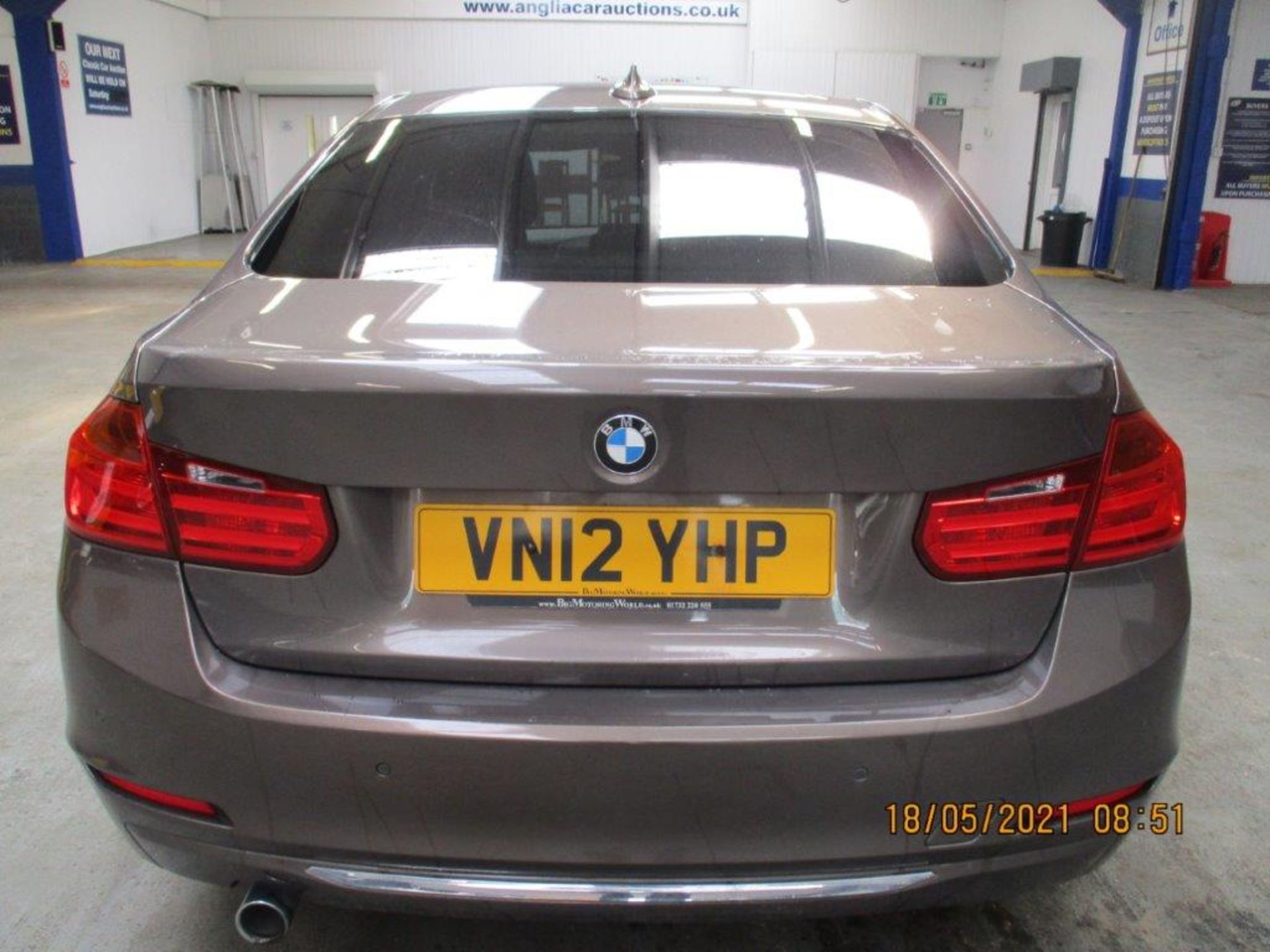 12 12 BMW 320D Luxury - Image 3 of 23