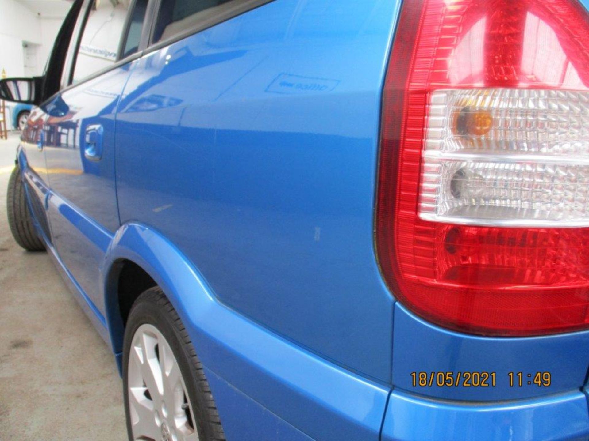 54 04 Vauxhall Zafira GSi Turbo - Image 14 of 25