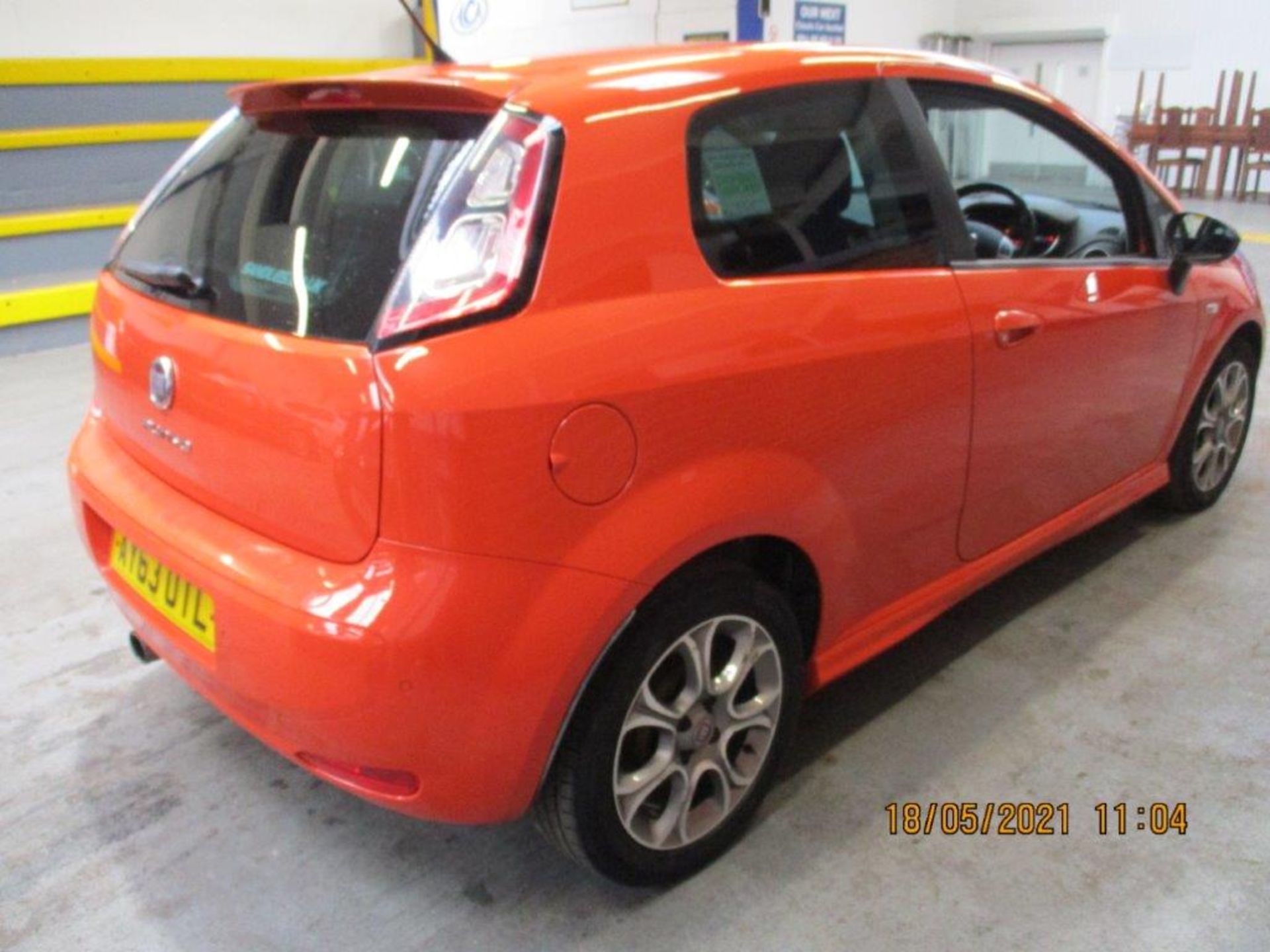 63 13 Fiat Punto GBT - Image 3 of 18