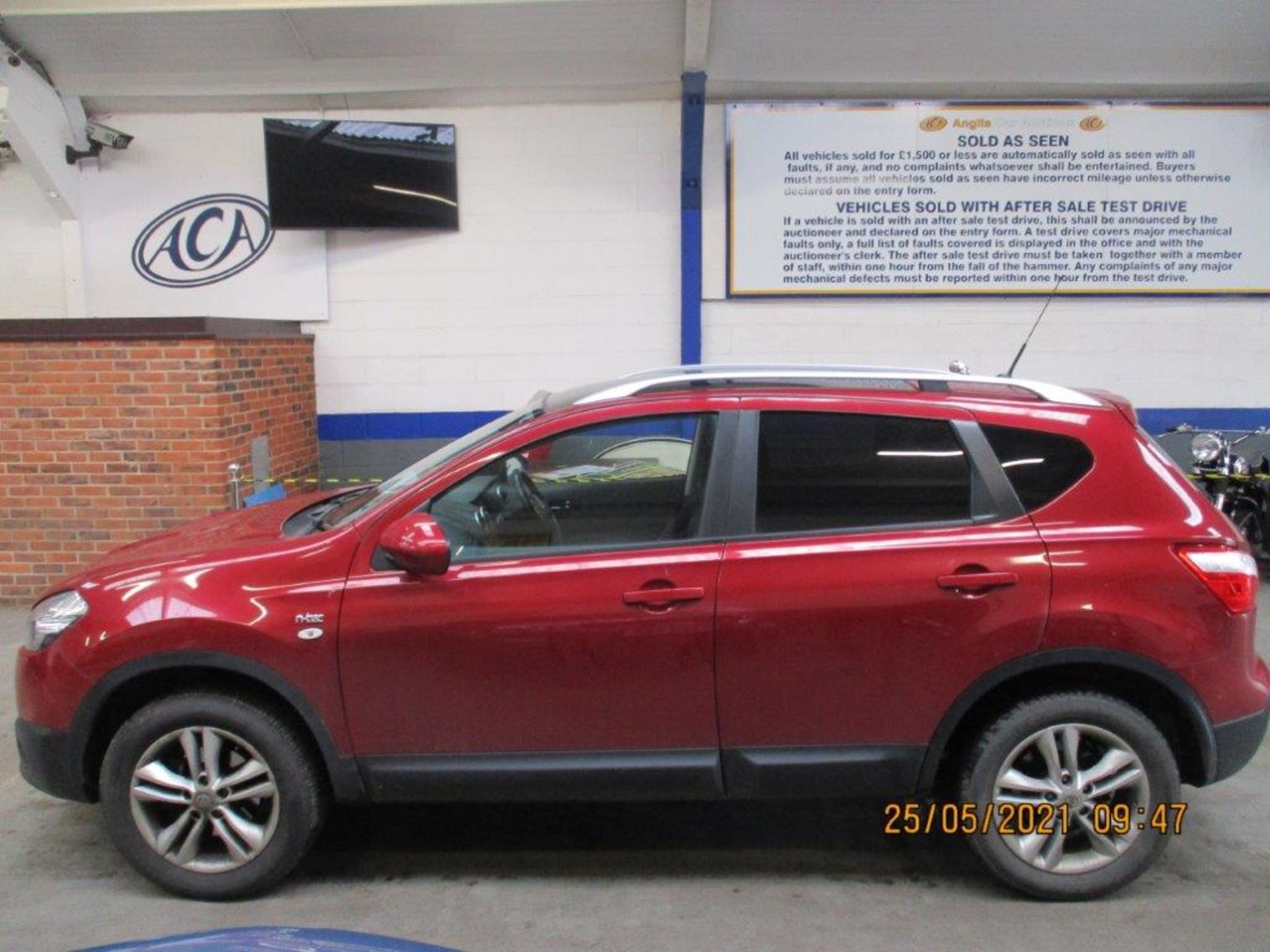 60 10 Nissan Qashqai N-Tec DCI - Image 2 of 24