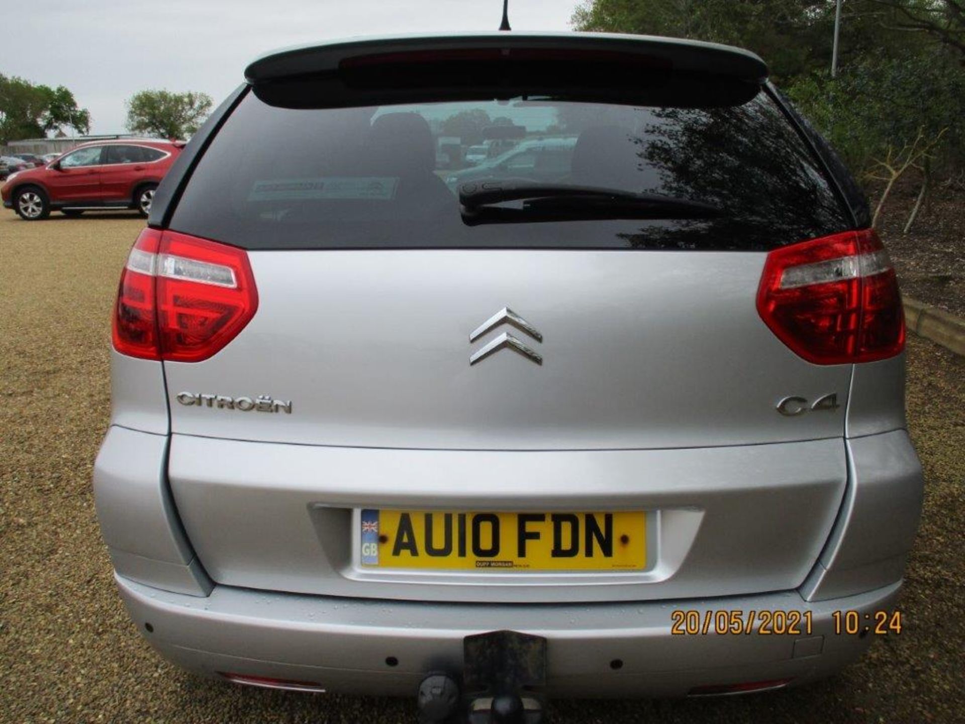 10 10 Citroen C4 Picasso VTR+ HDI - Image 4 of 20