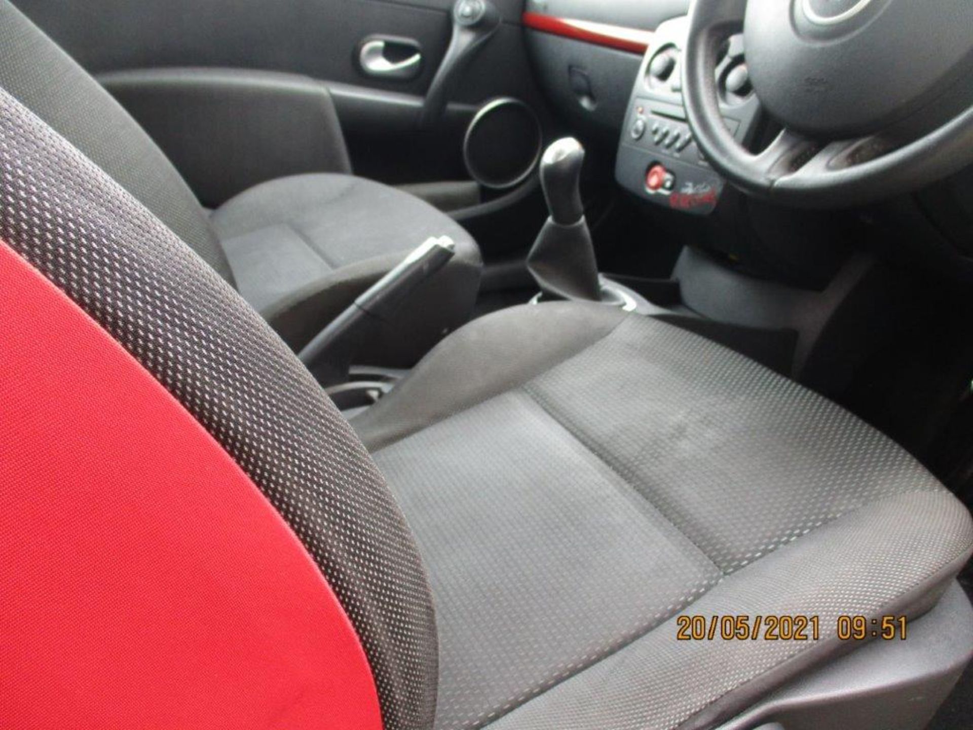 07 07 Renault Clio Rip Curl - Image 20 of 25