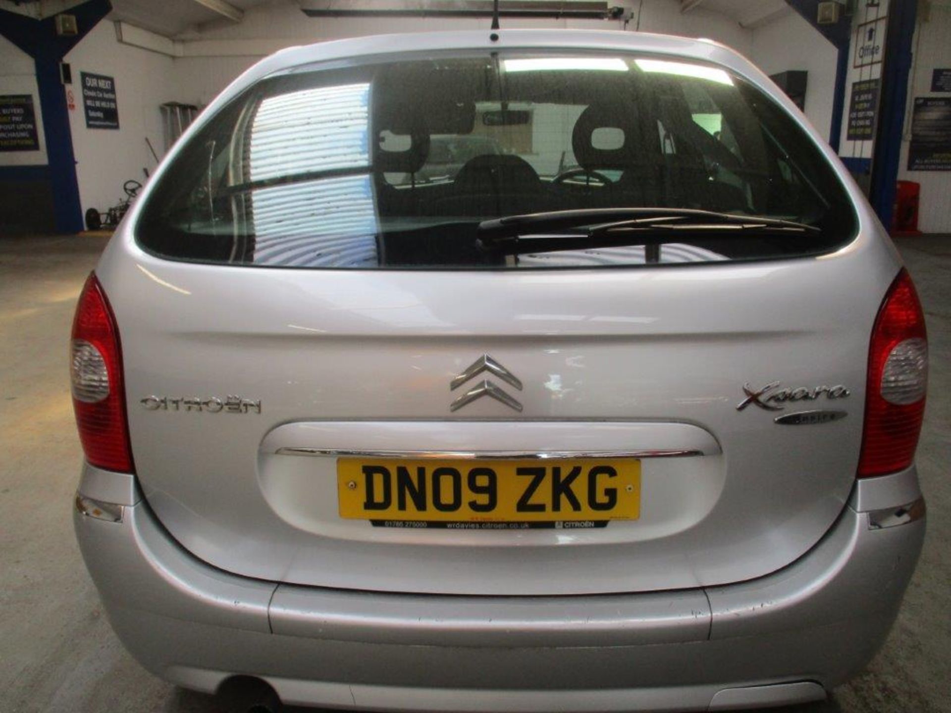 09 09 Citroen Picasso Desire 16V - Image 6 of 16