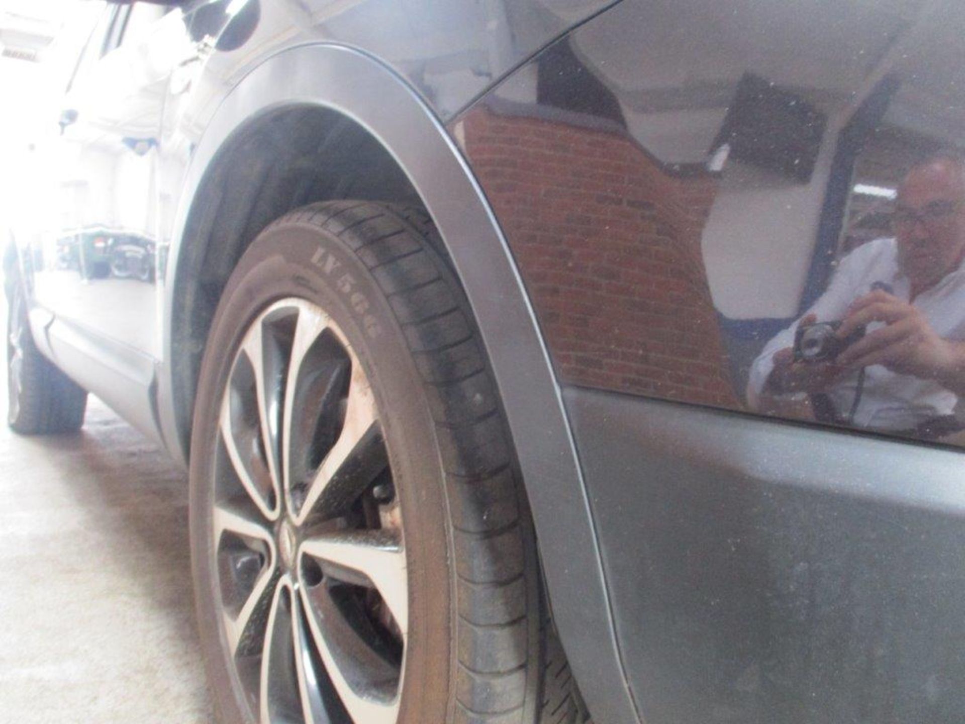 12 12 Nissan Qashqai N-Tec + IS DCI - Image 15 of 22