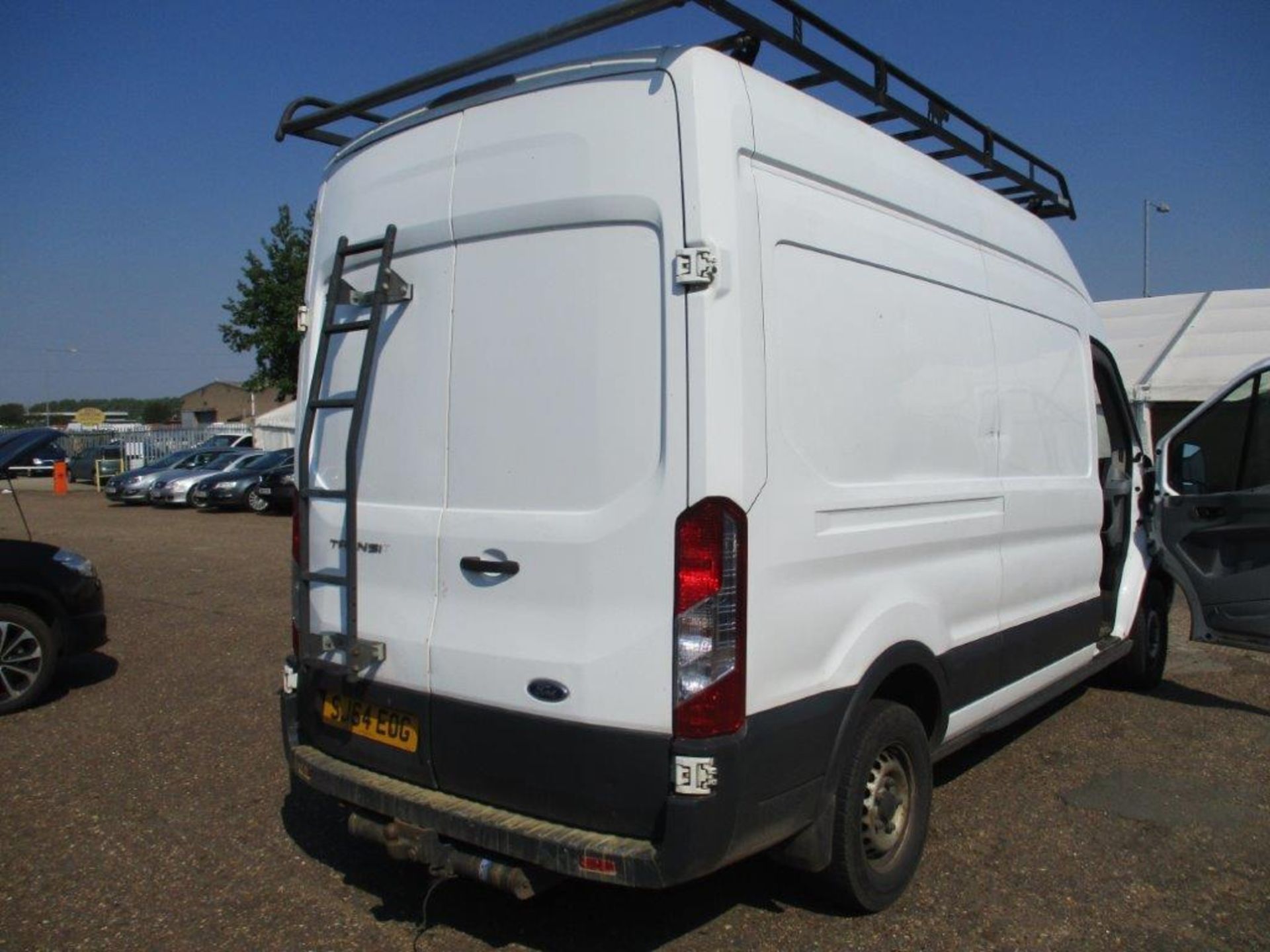 64 14 Ford Transit 350 - Image 7 of 24