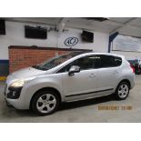 10 10 Peugeot 3008 Exclusive HDI