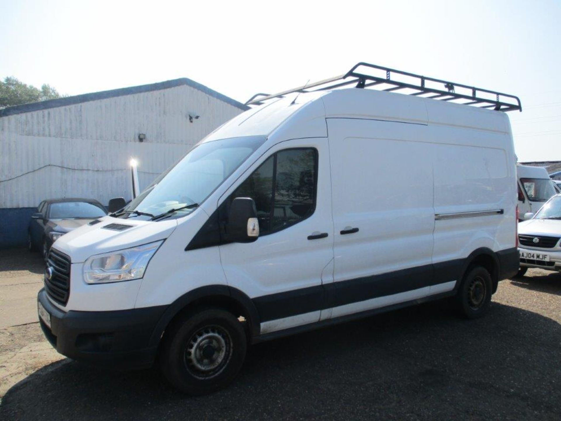 64 14 Ford Transit 350