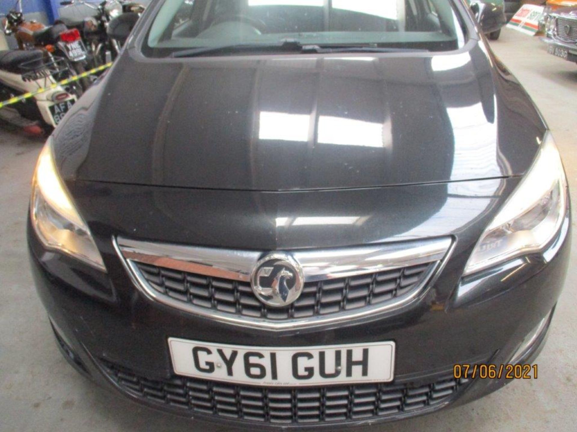 61 11 Vauxhall Astra Elite CDTI - Image 6 of 16