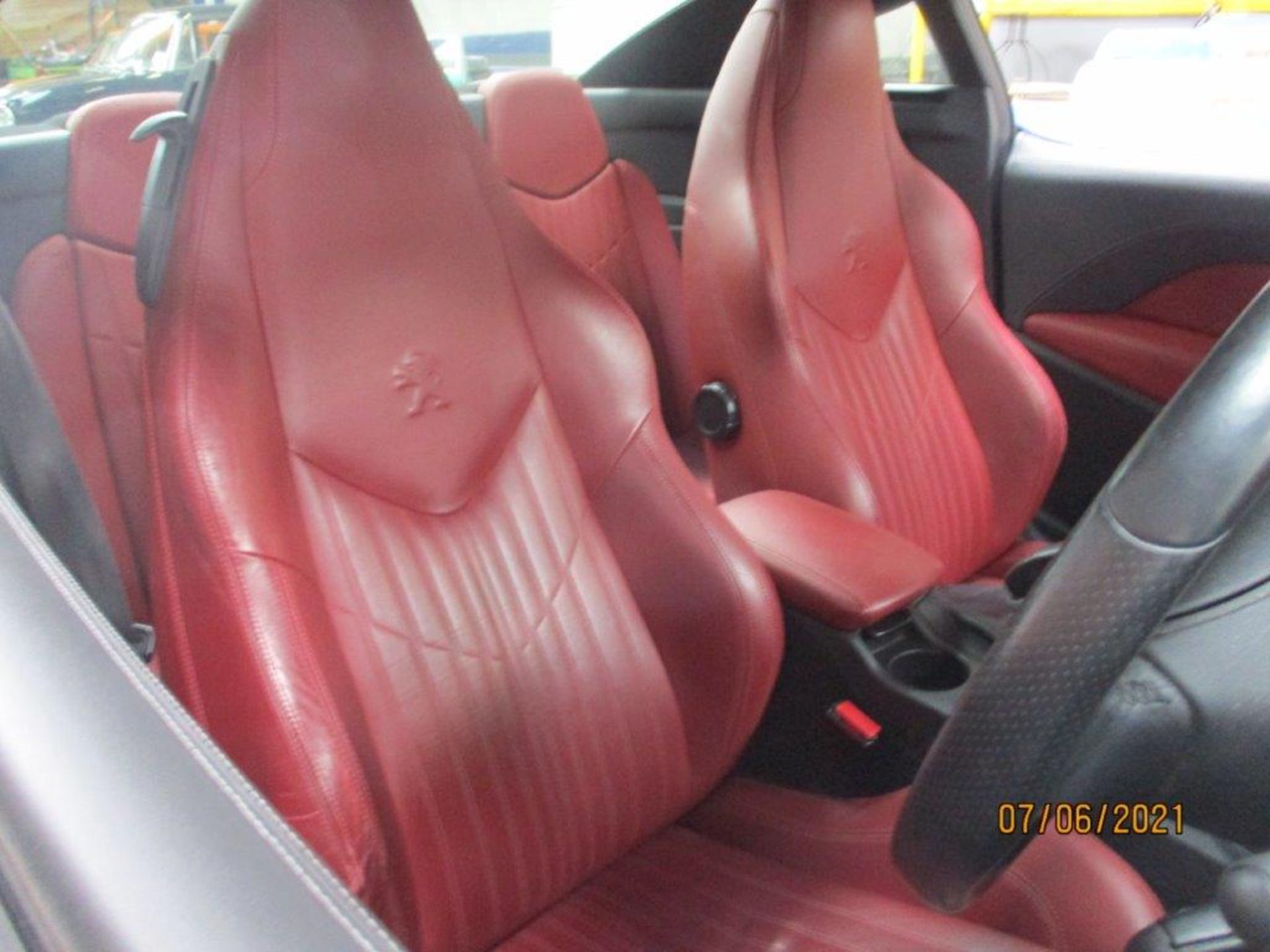 13 13 Peugeot RCZ Magnetic THP - Image 15 of 18