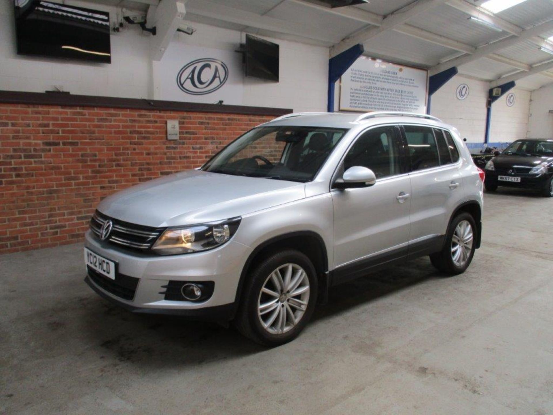 12 12 VW Tiguan Sport TDI Blue