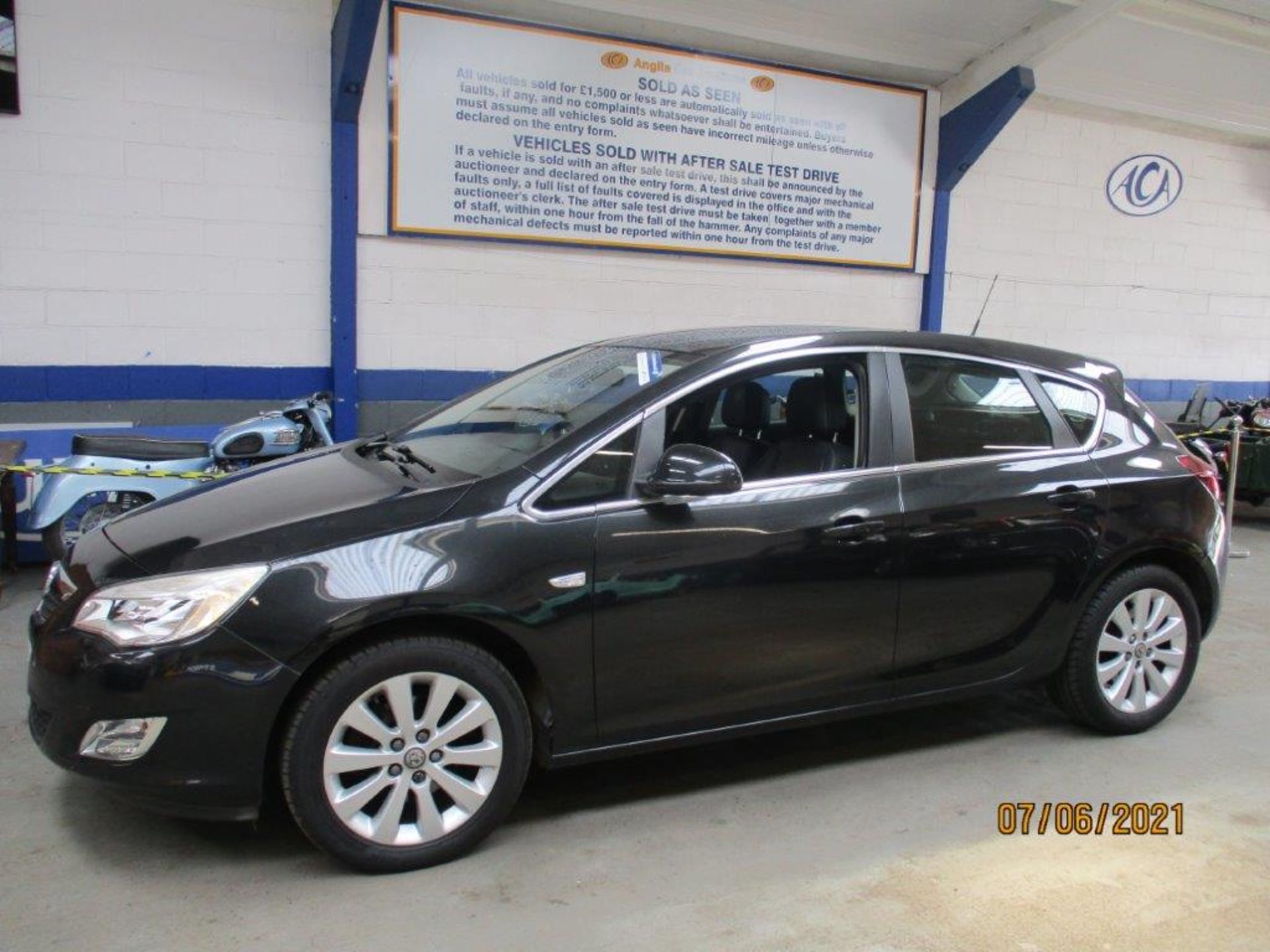 61 11 Vauxhall Astra Elite CDTI