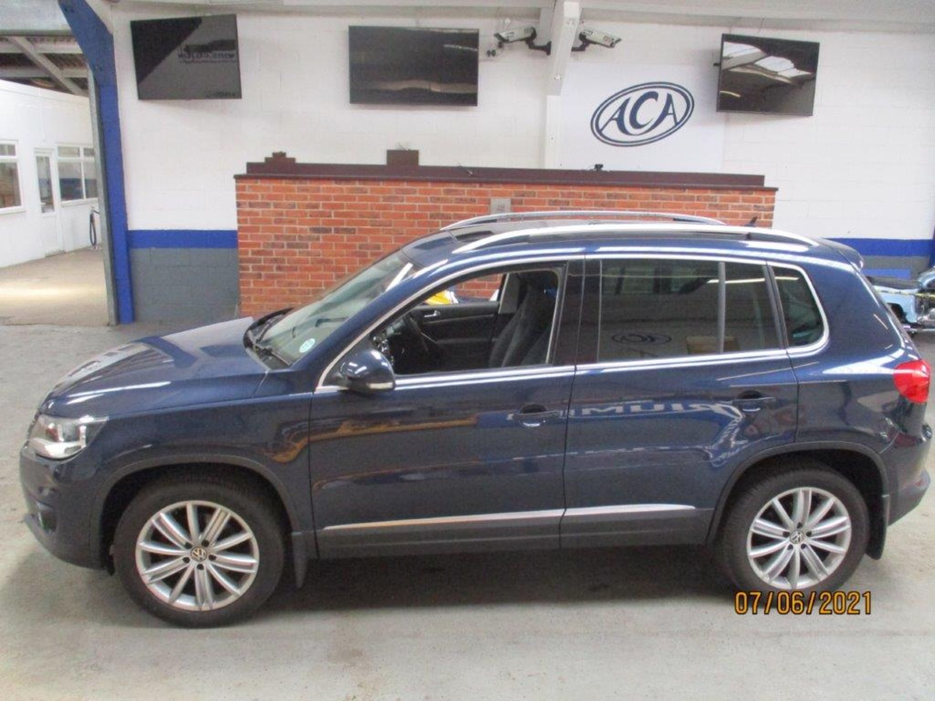 61 11 VW Tiguan Sport TDI 4Motion