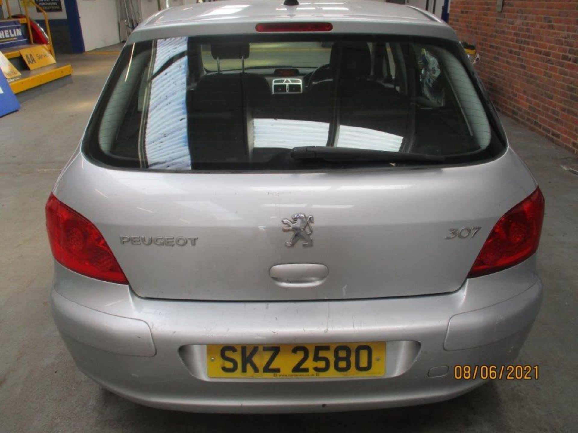 56 06 Peugeot 307 S - Image 6 of 21