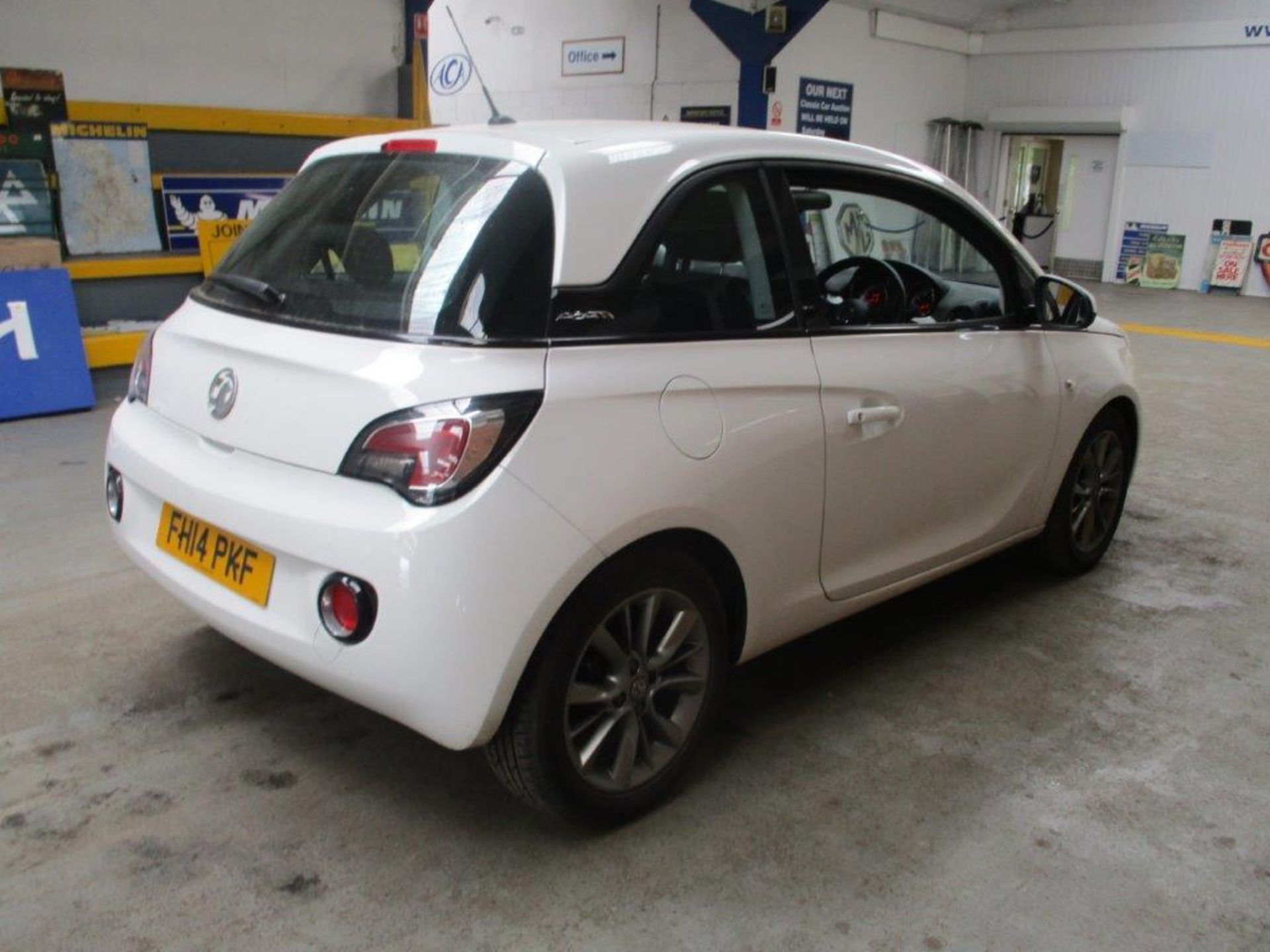 14 14 Vauxhall Adam Jam - Image 5 of 18