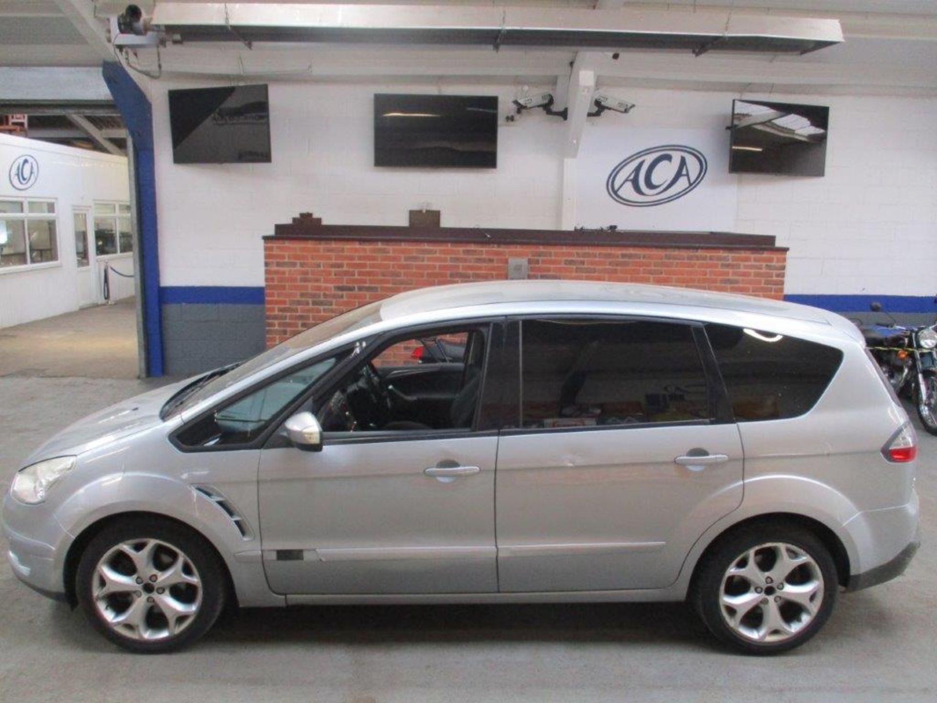 09 09 Ford S-Max Titanium TDCI - Image 2 of 23