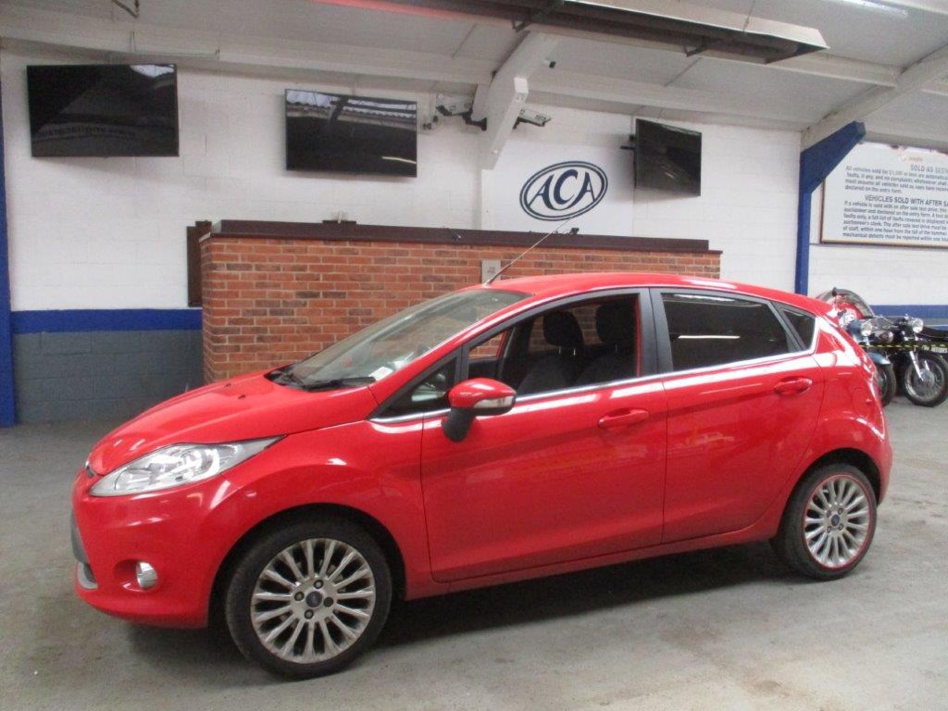 61 11 Ford Fiesta 1.4 Titanium