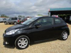 14 14 Peugeot 208 Active