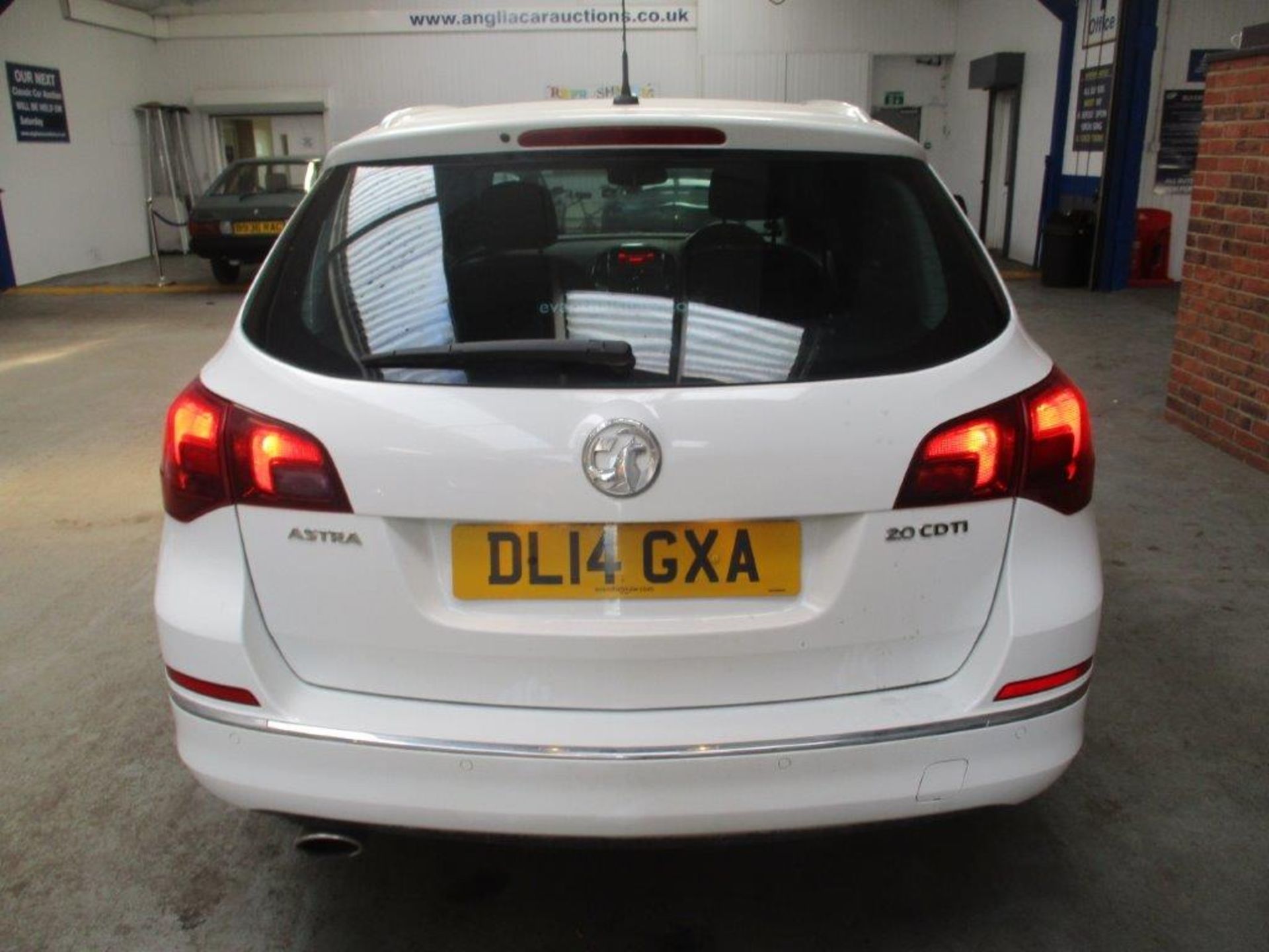 14 14 Vauxhall Astra Elte CDTI - Image 5 of 23