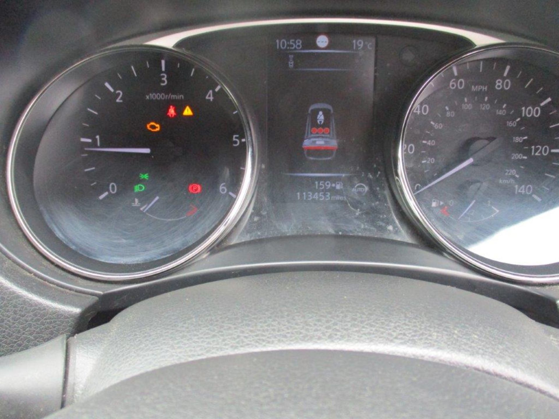 15 15 Nissan X-Trail N-Tec DCI - Image 14 of 27