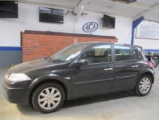 08 08 Renault Megane Techrun DCI