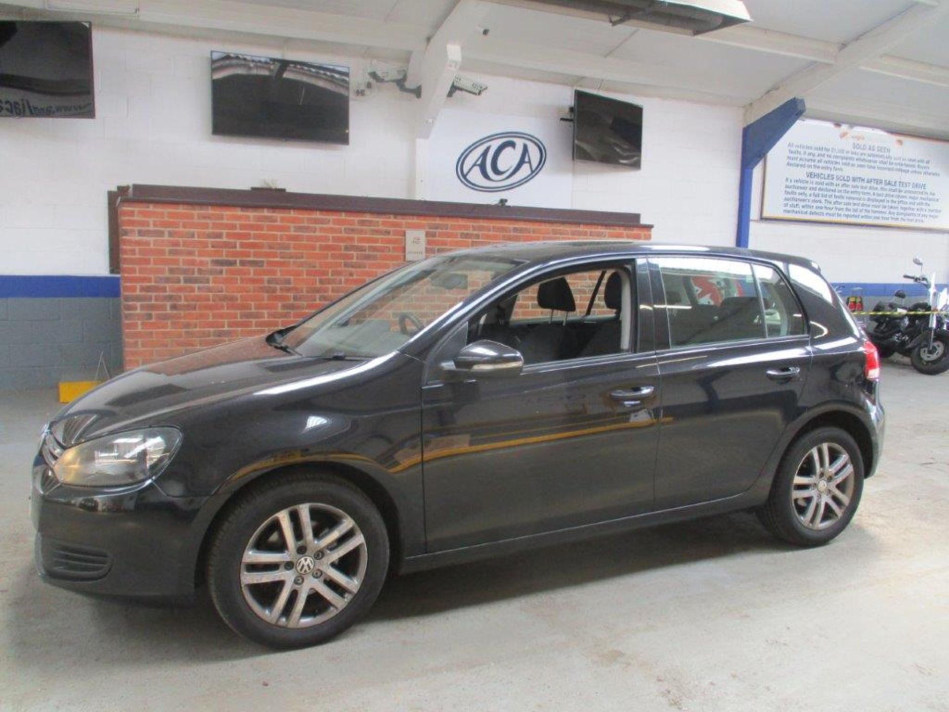 10 10 VW Golf SE TDi