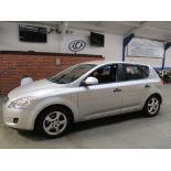 09 09 Kia Ceed GS CRDI