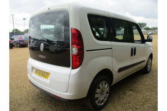 61 12 Fiat Doblo Mylife - Image 4 of 23