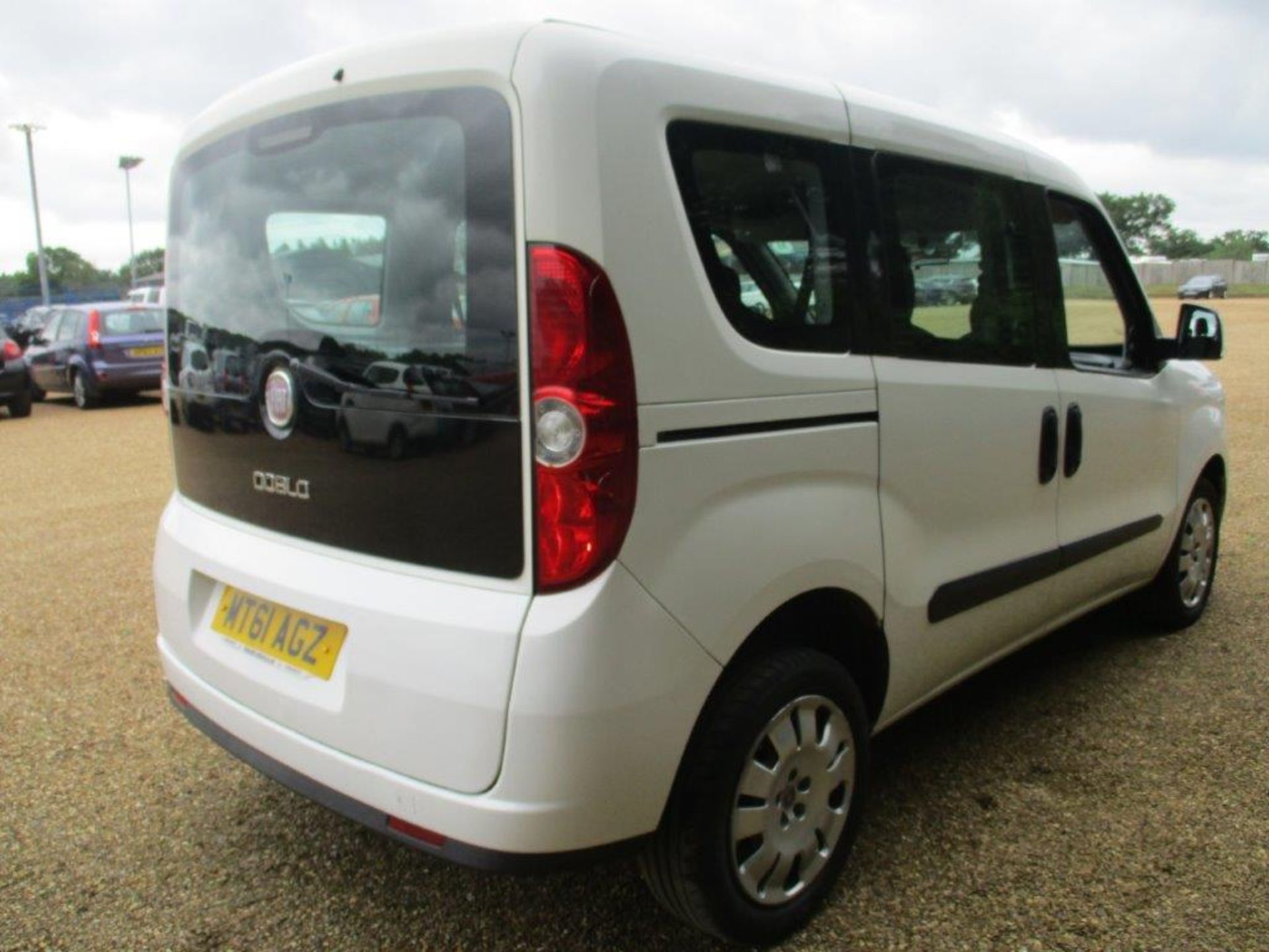 61 12 Fiat Doblo Mylife - Image 4 of 23