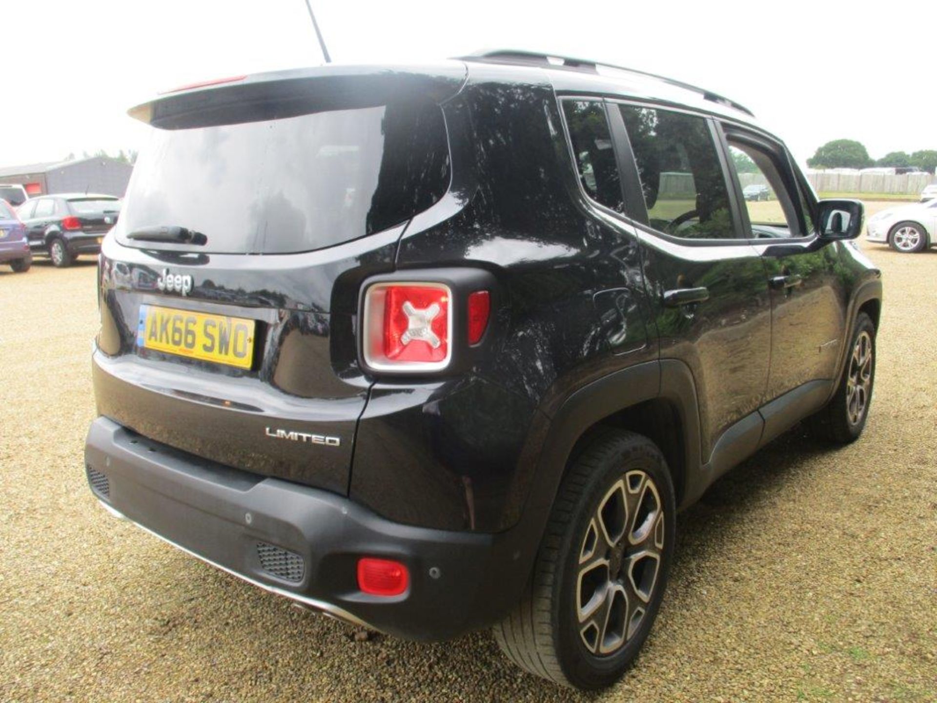 66 16 Jeep Renegade Limited M-Jet - Image 4 of 22