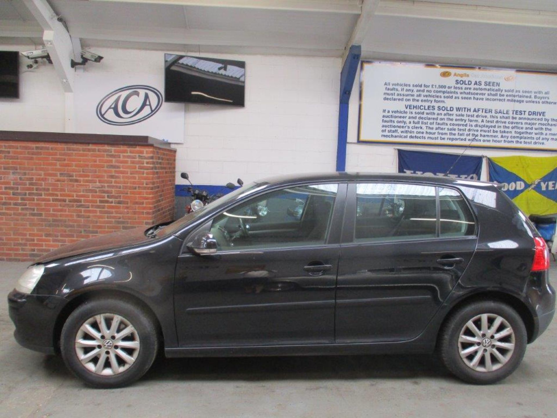 07 07 VW Golf Match TDI 105