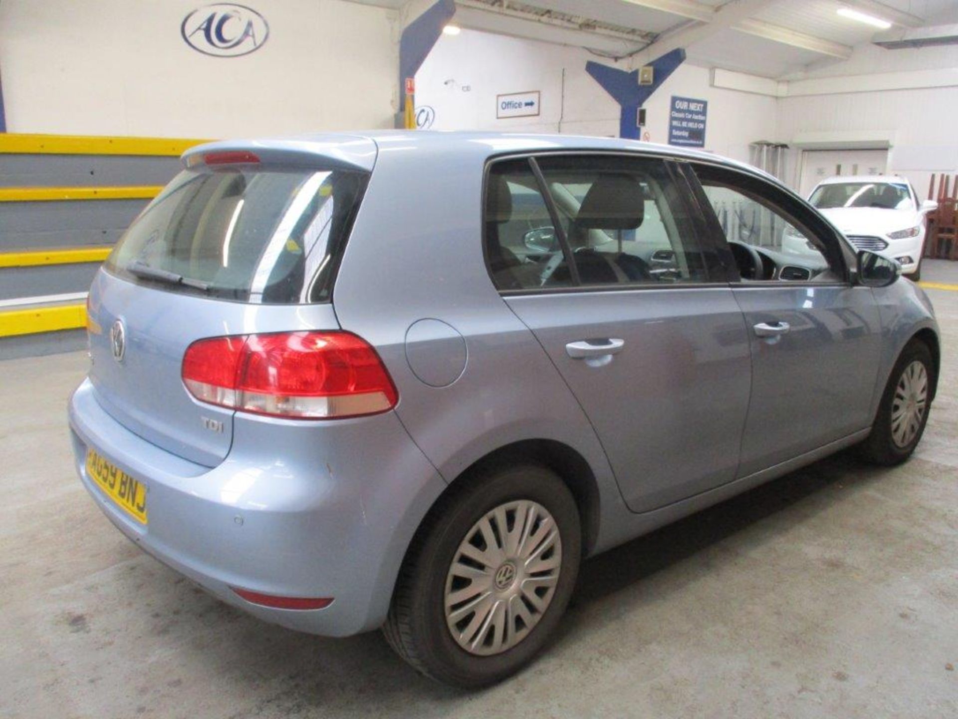 59 10 VW Golf S TDI - Image 2 of 16