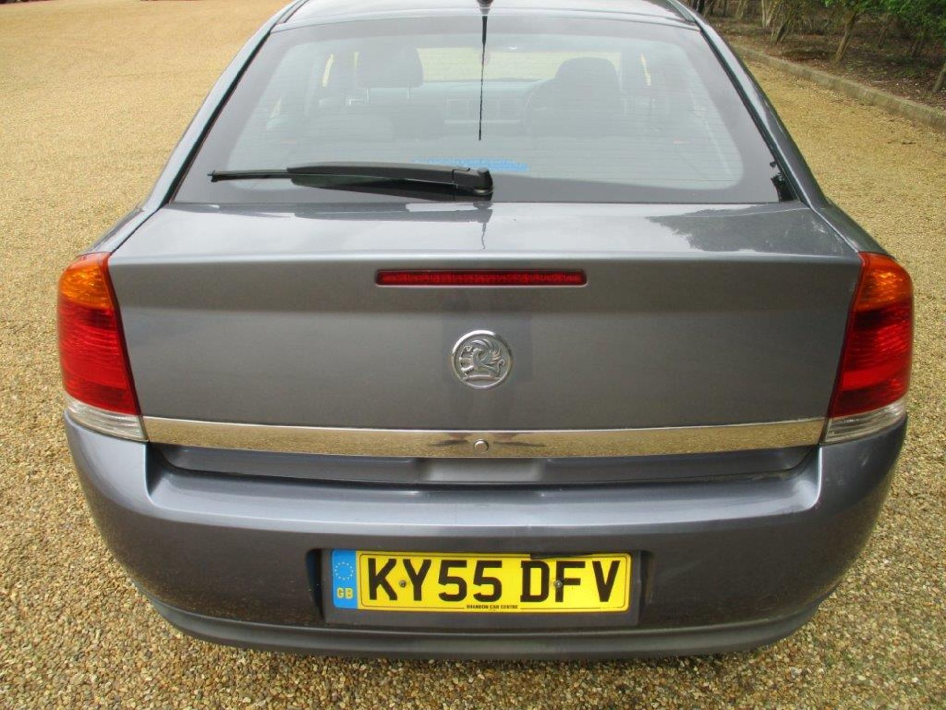 05 55 Vauxhall Vectra Life 5DR - Image 6 of 17
