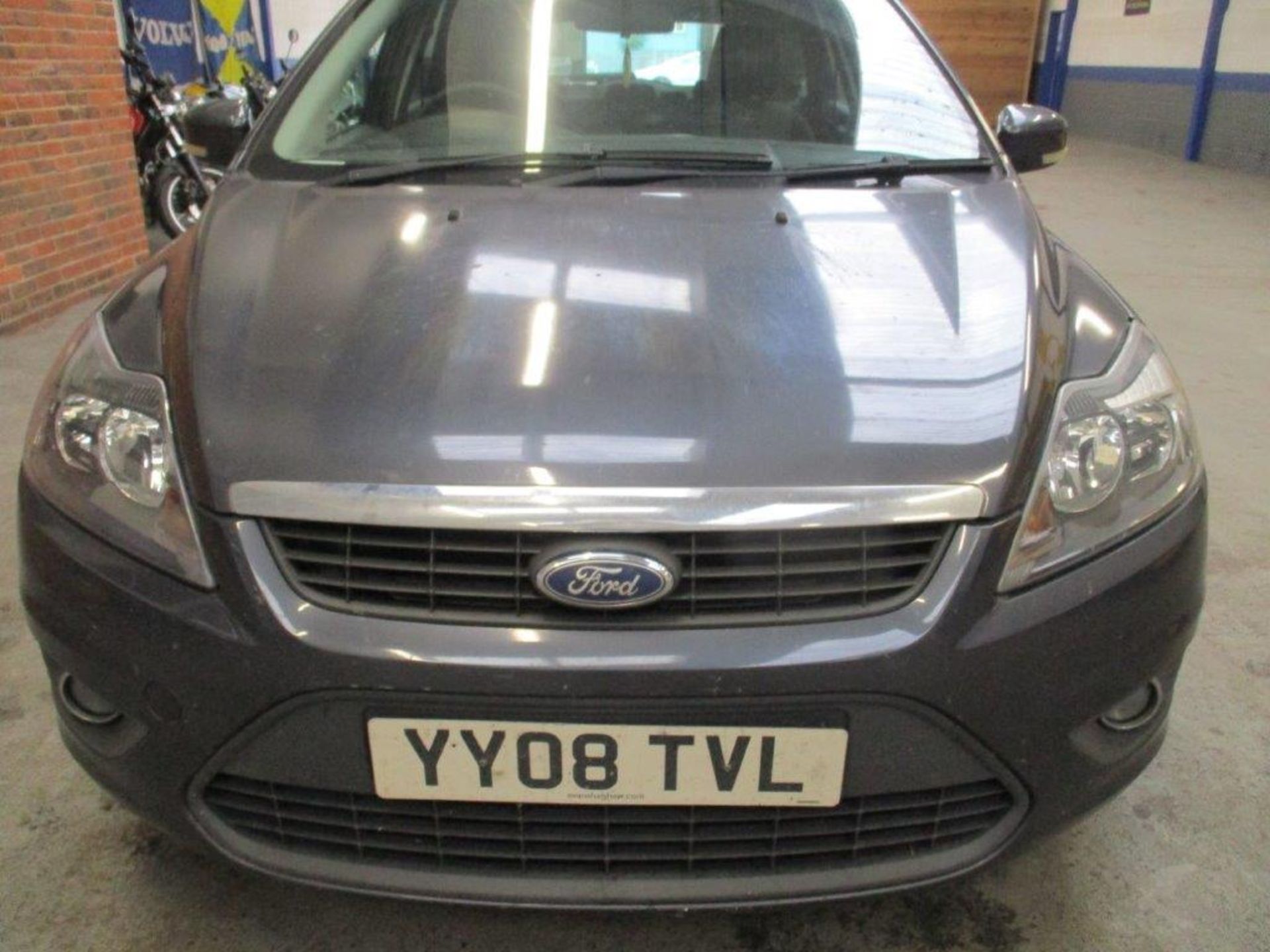 08 08 Ford Focus Zetec TD - Image 7 of 17