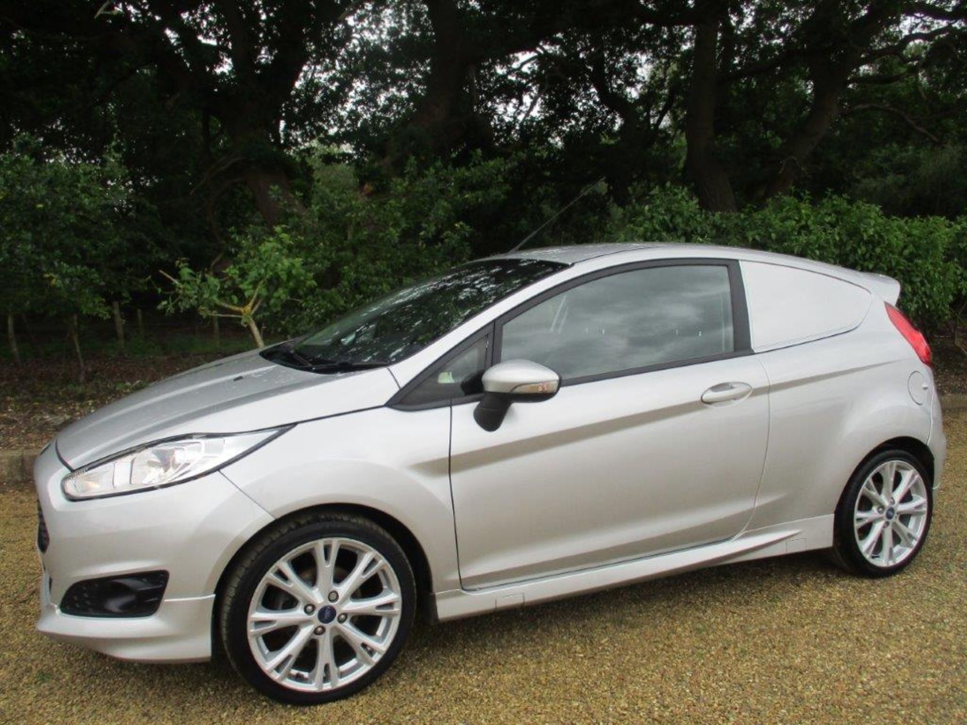 63 14 Ford Fiesta Sport TDCI