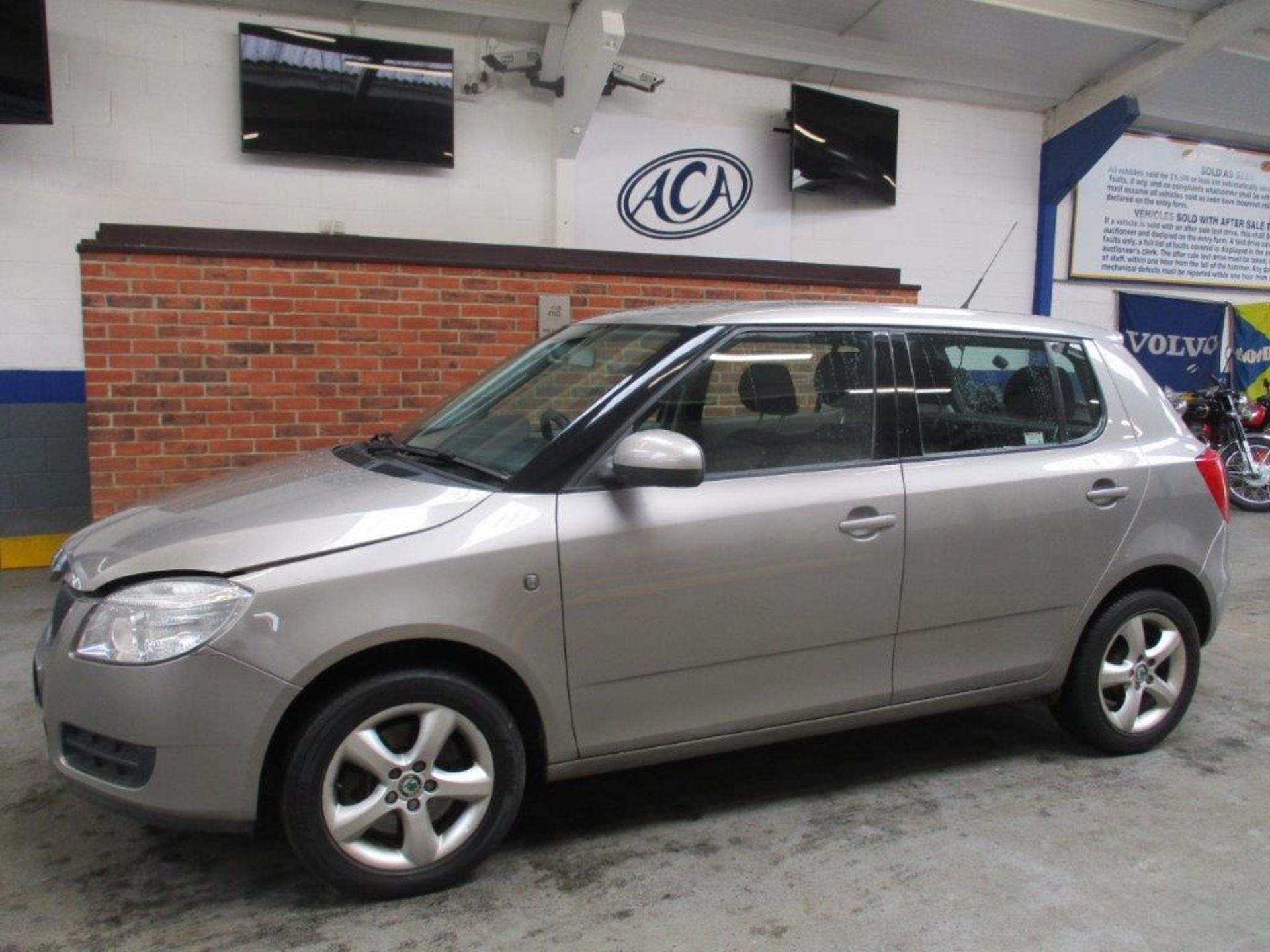 08 08 Skoda Fabia 2 TDI 105