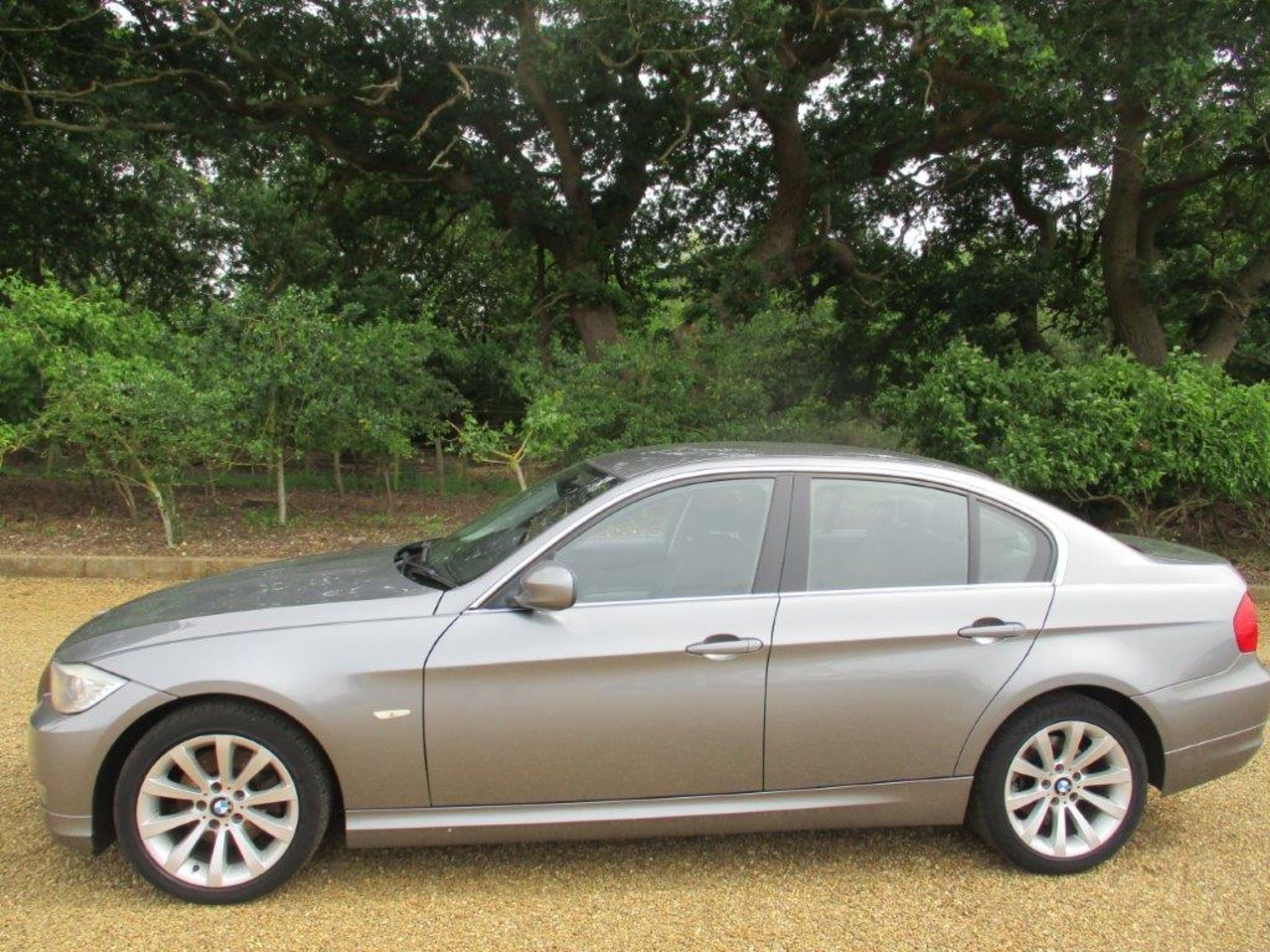 10 59 BMW 320D SE - Image 4 of 19