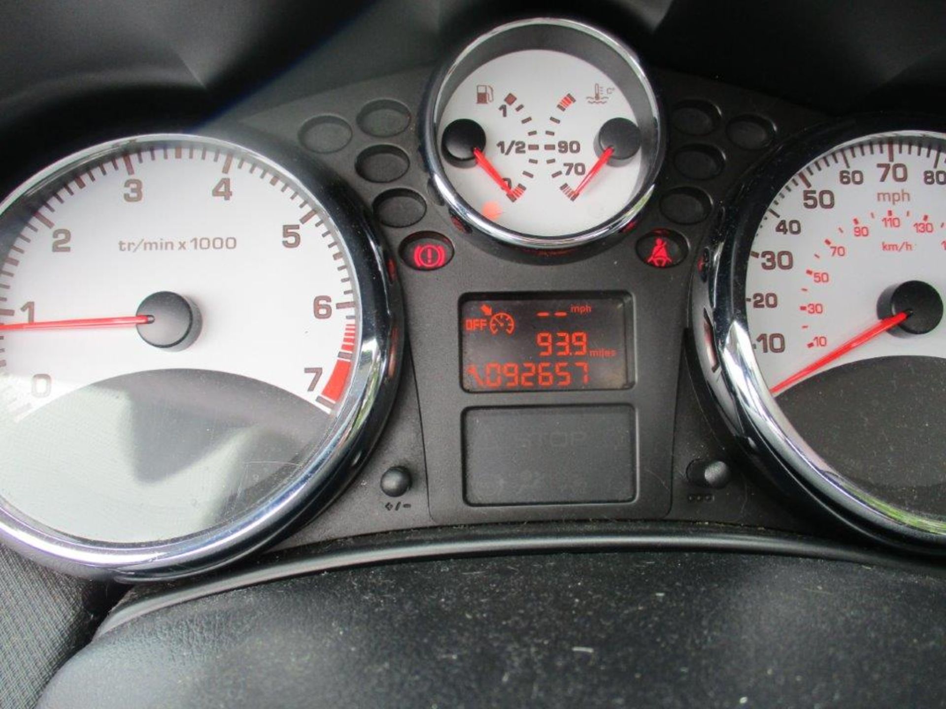 59 09 Peugeot 207 GT CC - Image 15 of 16