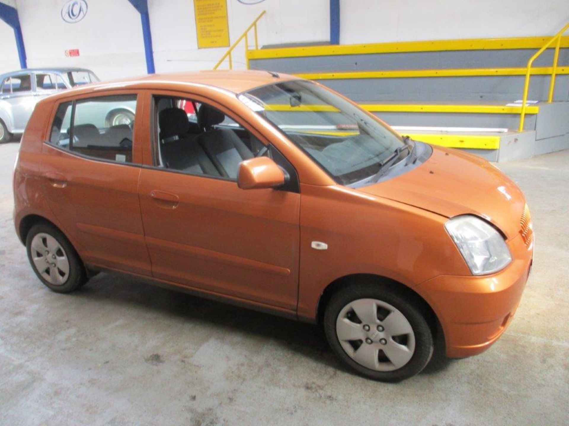 06 06 Kia Picanto LX - Image 3 of 13