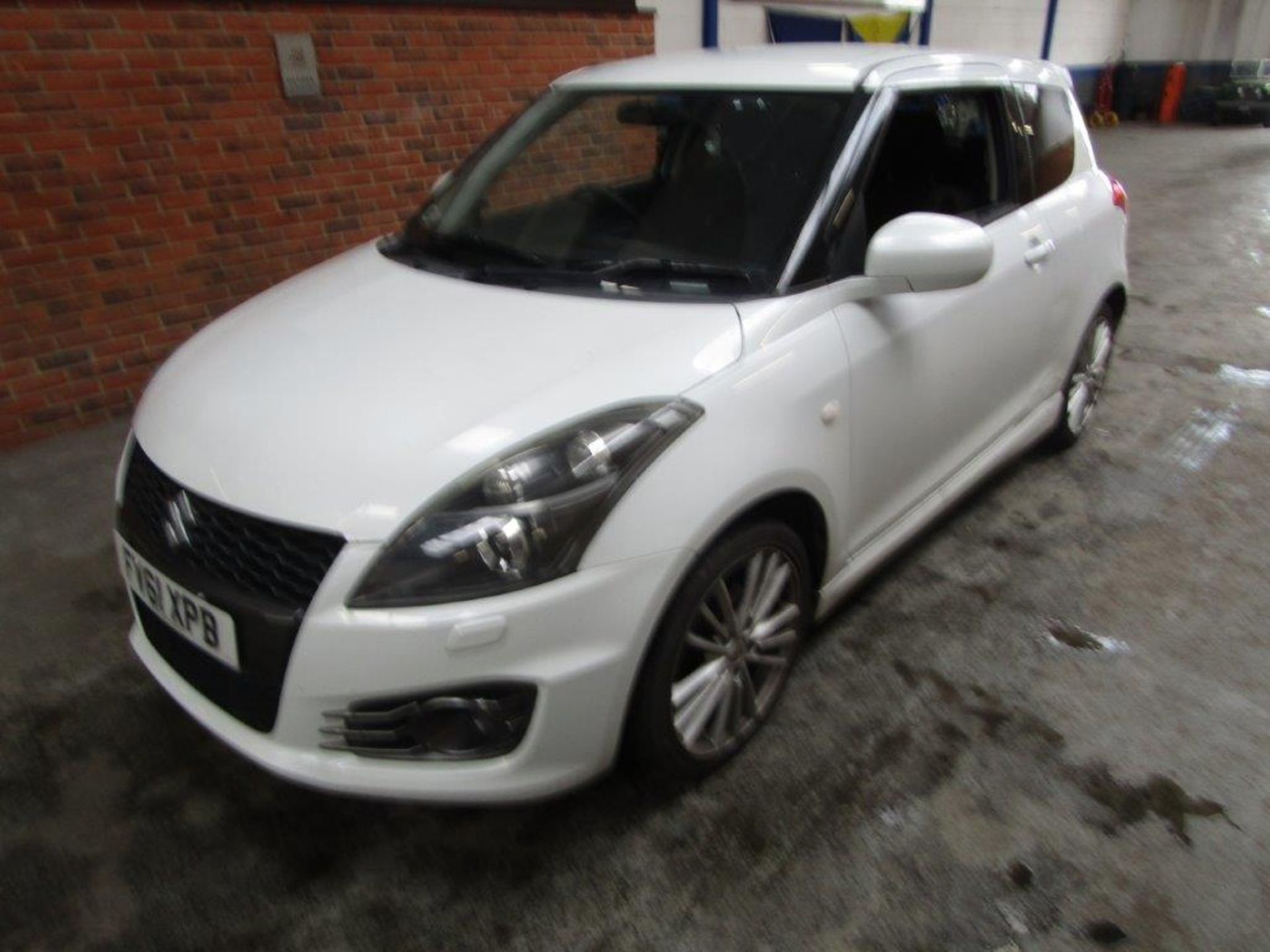 61 12 Suzuki Swift Sport